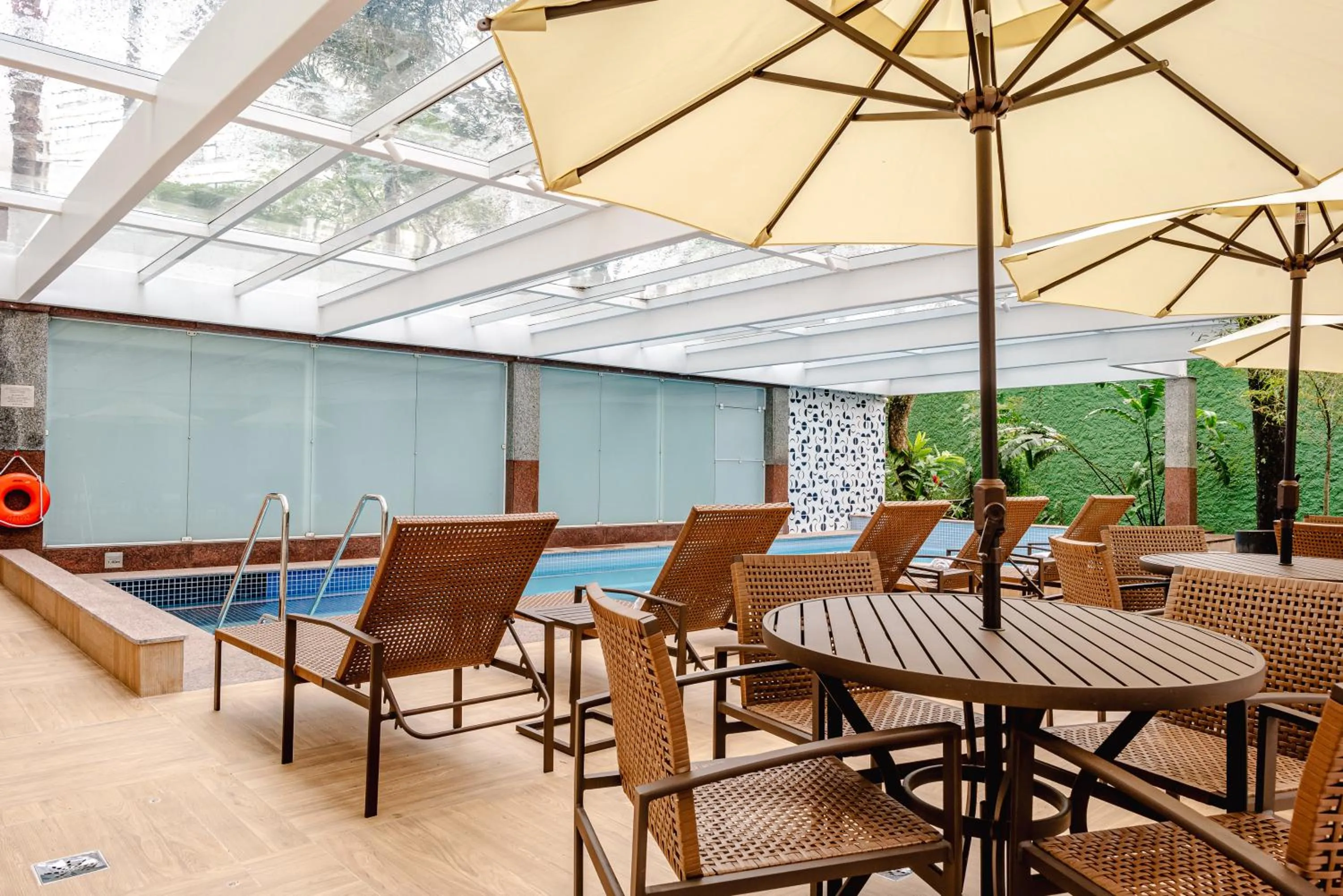 Swimming pool in Blue Tree Premium Verbo Divino - Nações Unidas