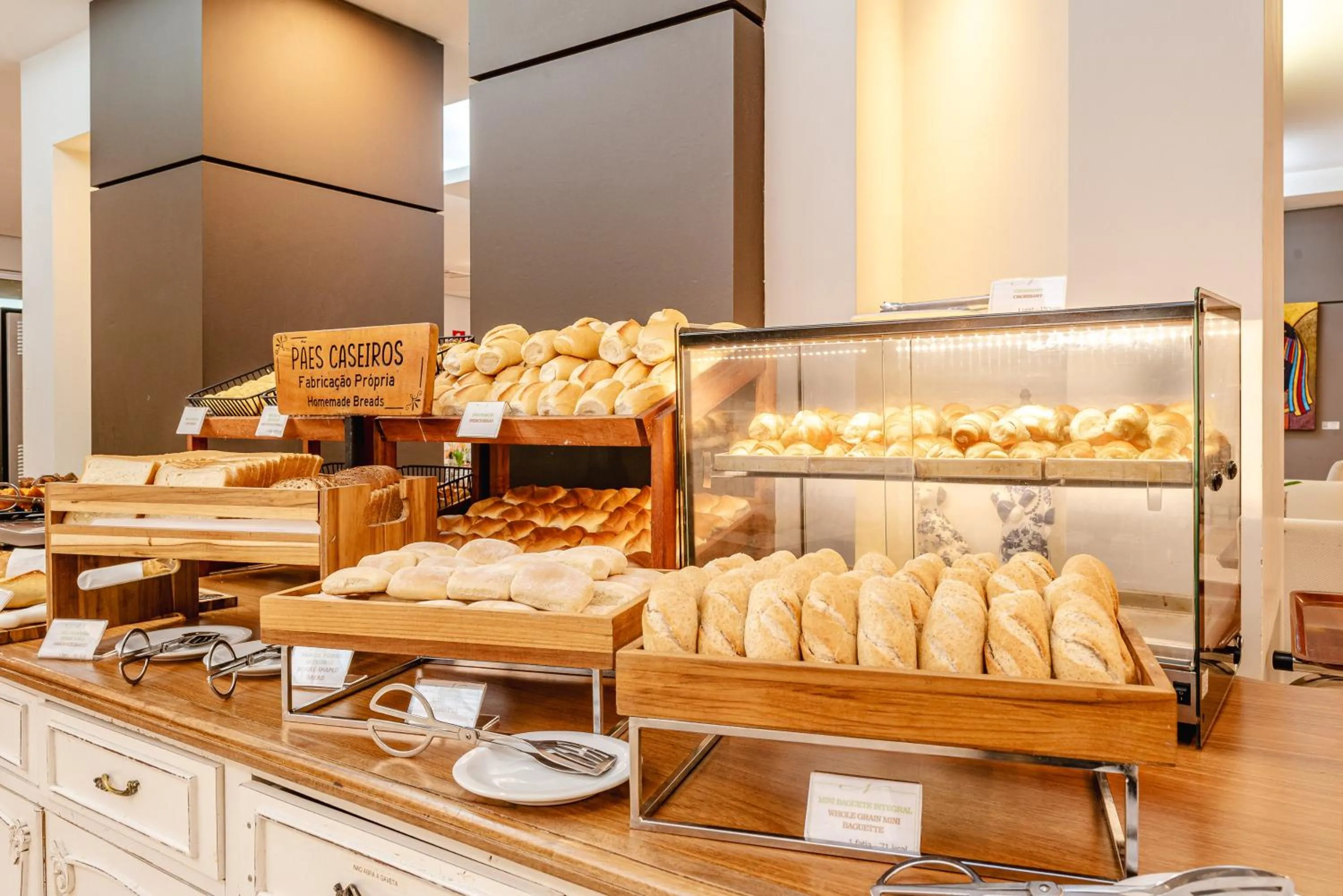 Restaurant/places to eat in Blue Tree Premium Verbo Divino - Nações Unidas