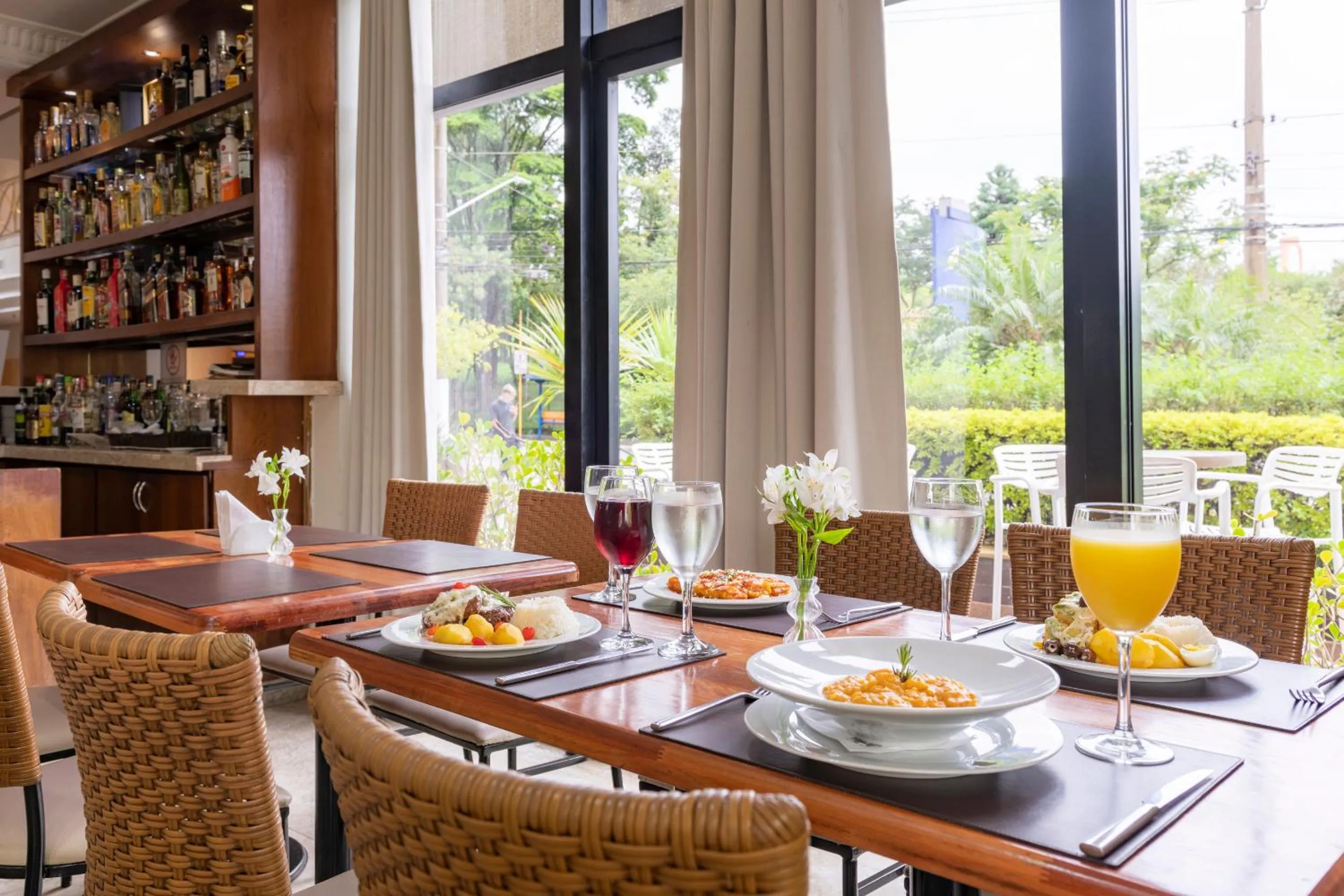 Restaurant/places to eat in Blue Tree Towers Anália Franco - Tatuapé