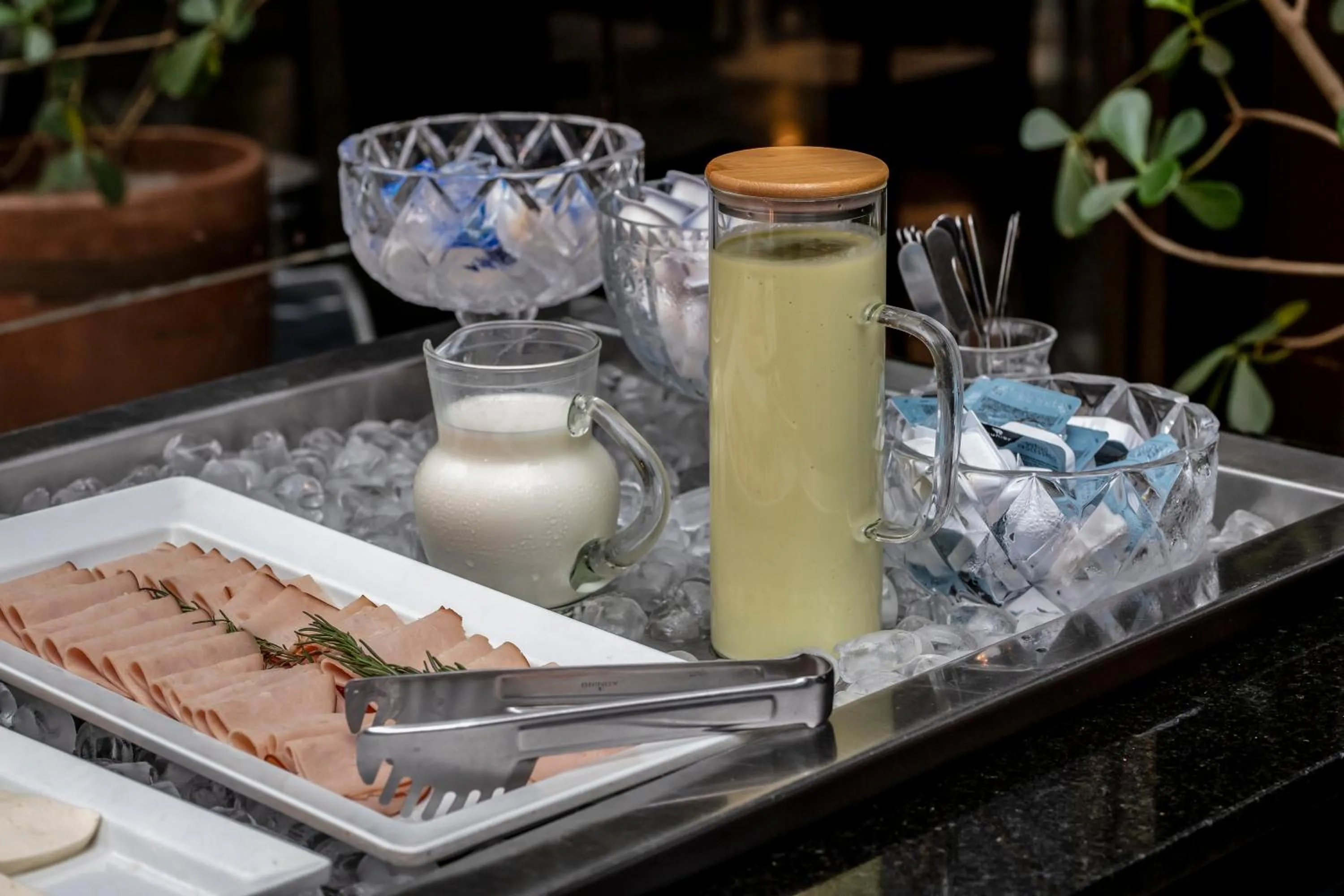 Breakfast in SJ Premium Hotels By Atlantica