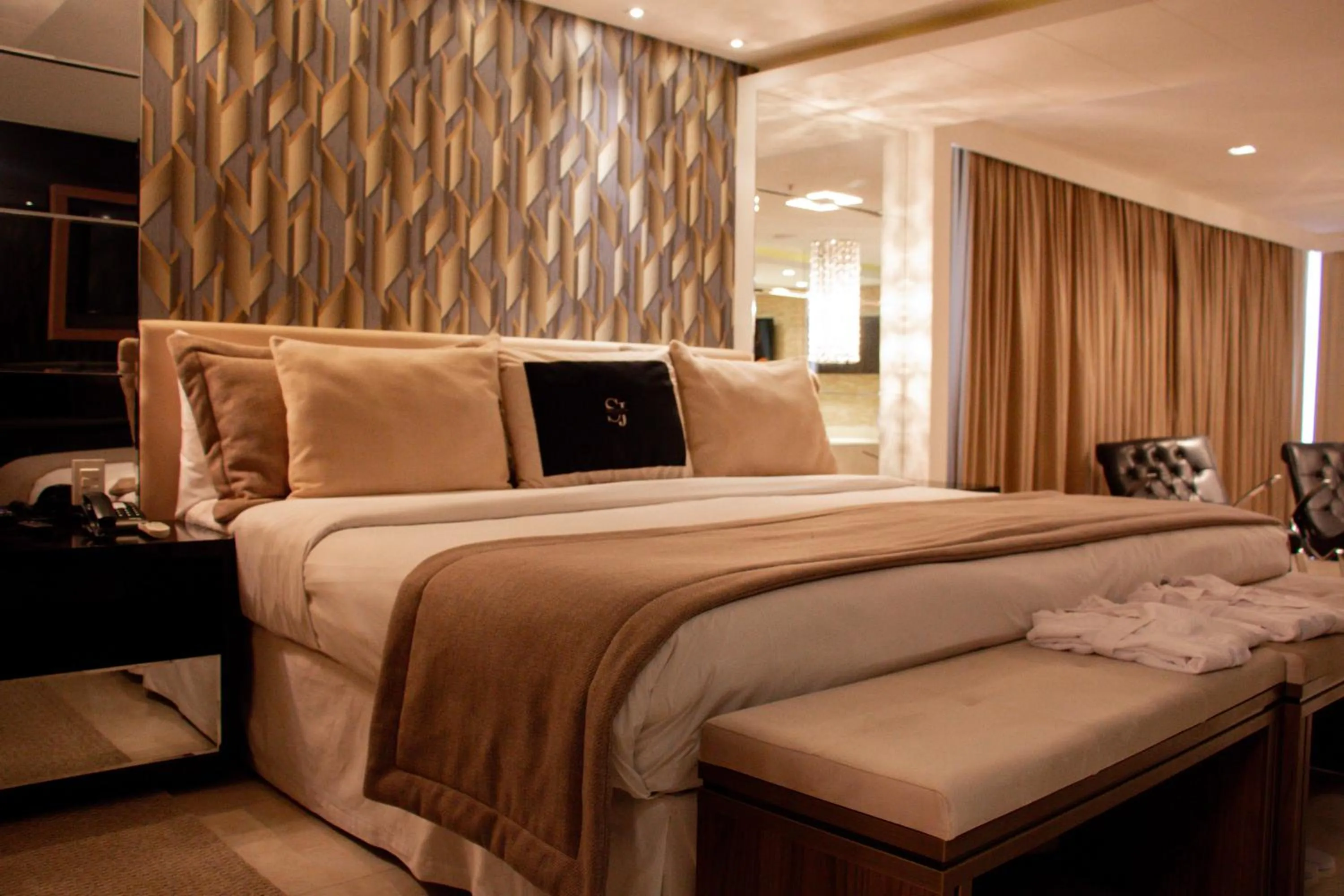 Bed in SJ Premium Hotels By Atlantica
