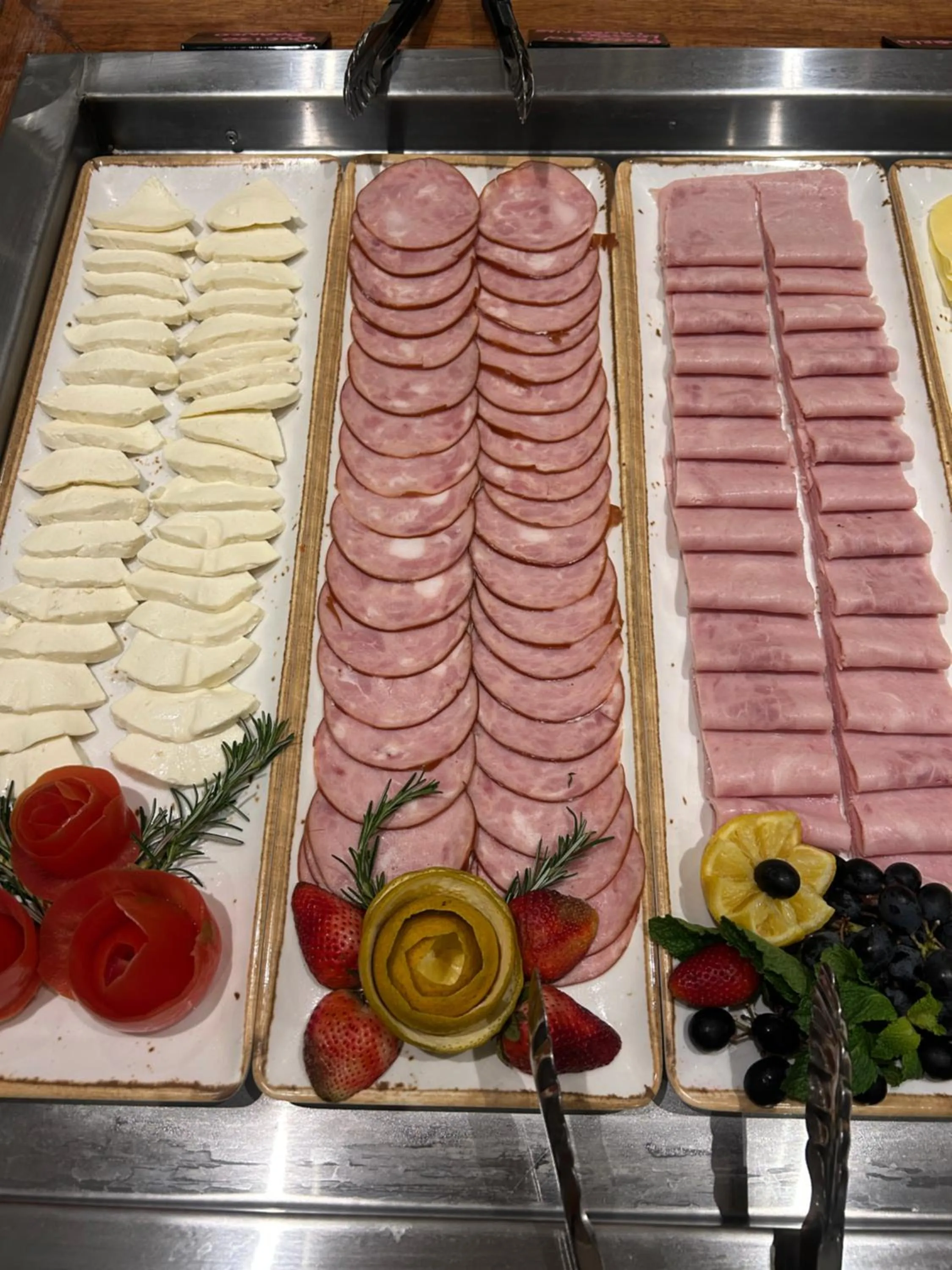 Breakfast in Quality Suites Vila Olimpia