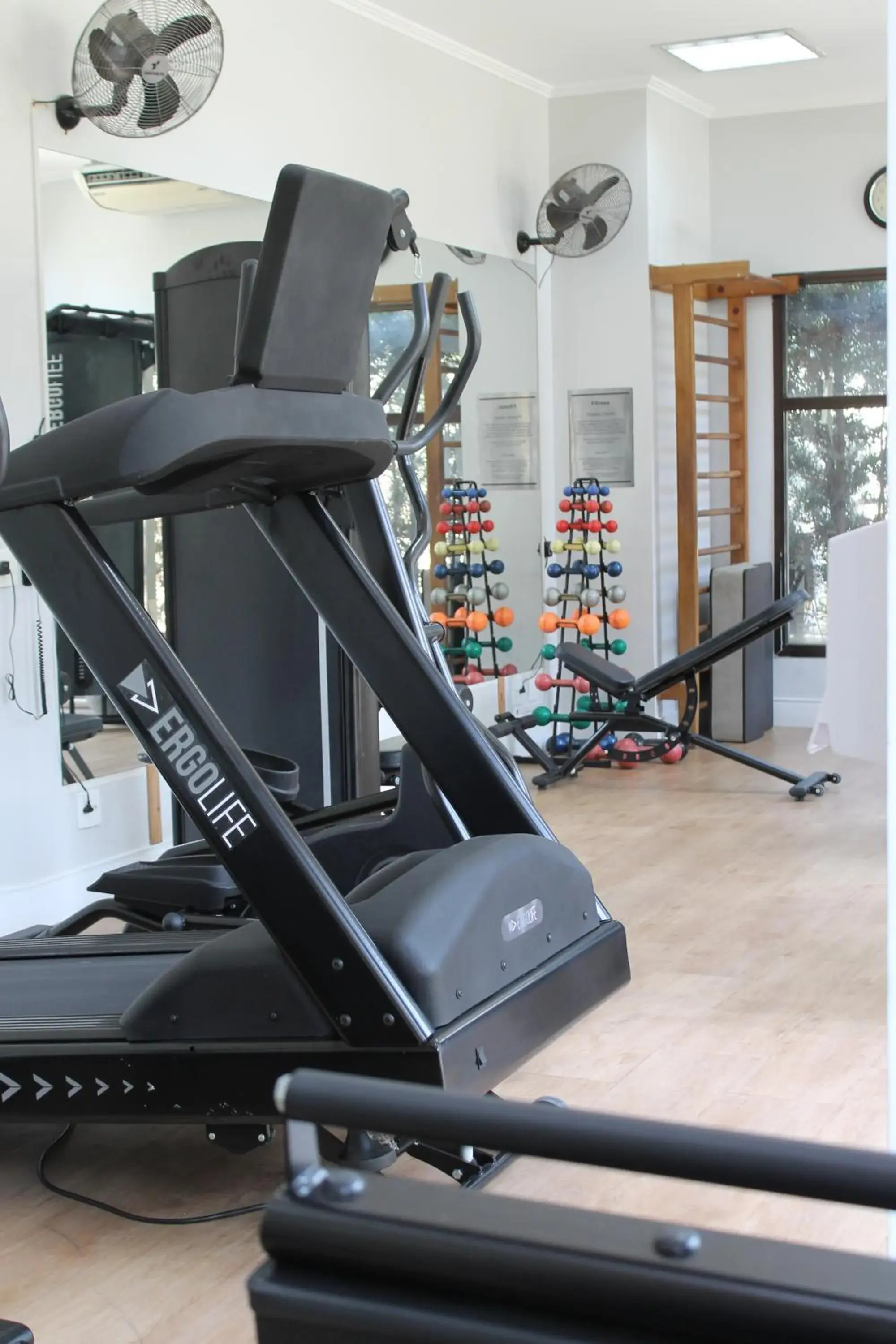 Fitness centre/facilities in Quality Suites Vila Olimpia Fitness centre/facilities in Quality Suites Vila Olimpia