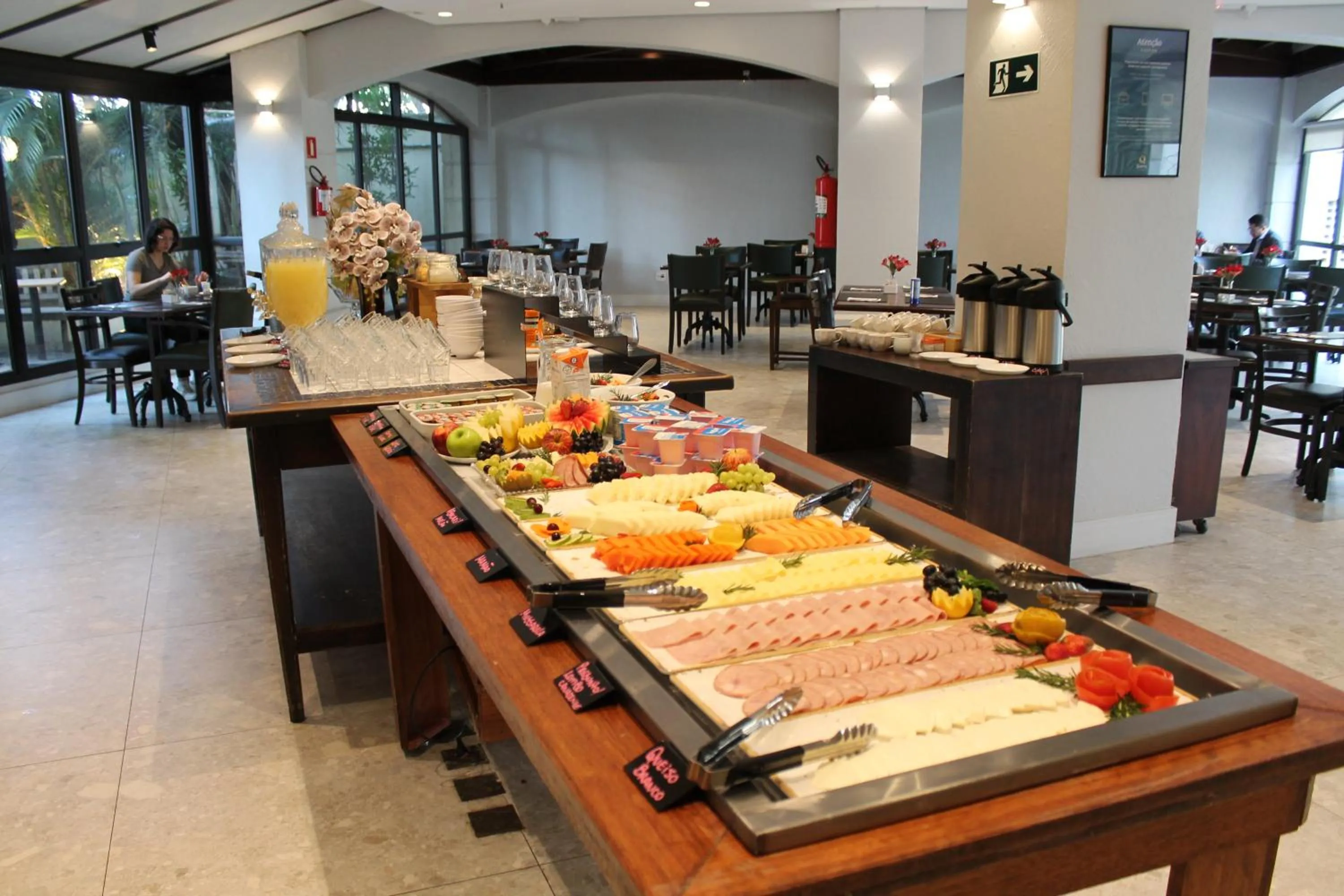 Quality Suites Vila Olimpia