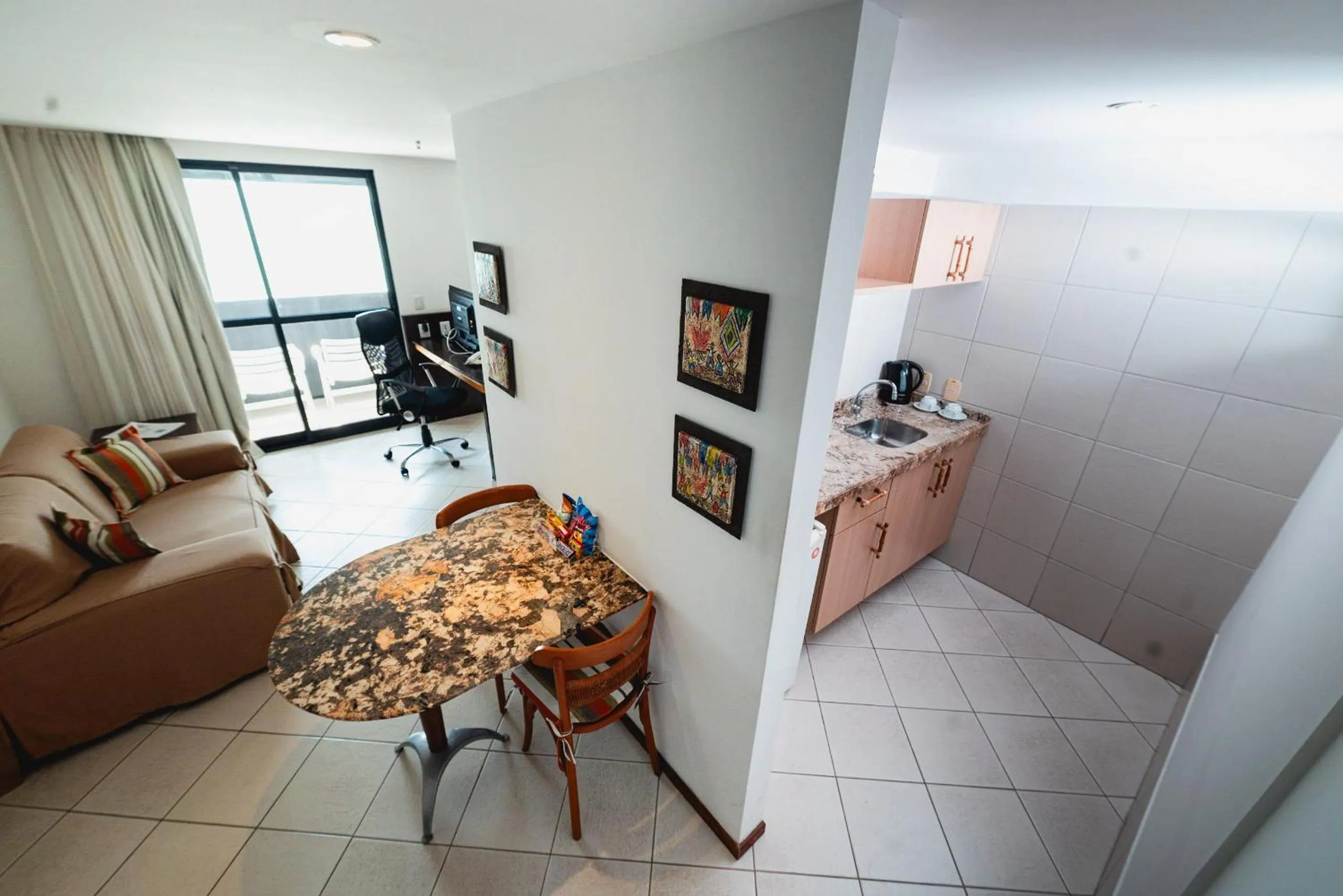 kitchen in Quality Suites Natal