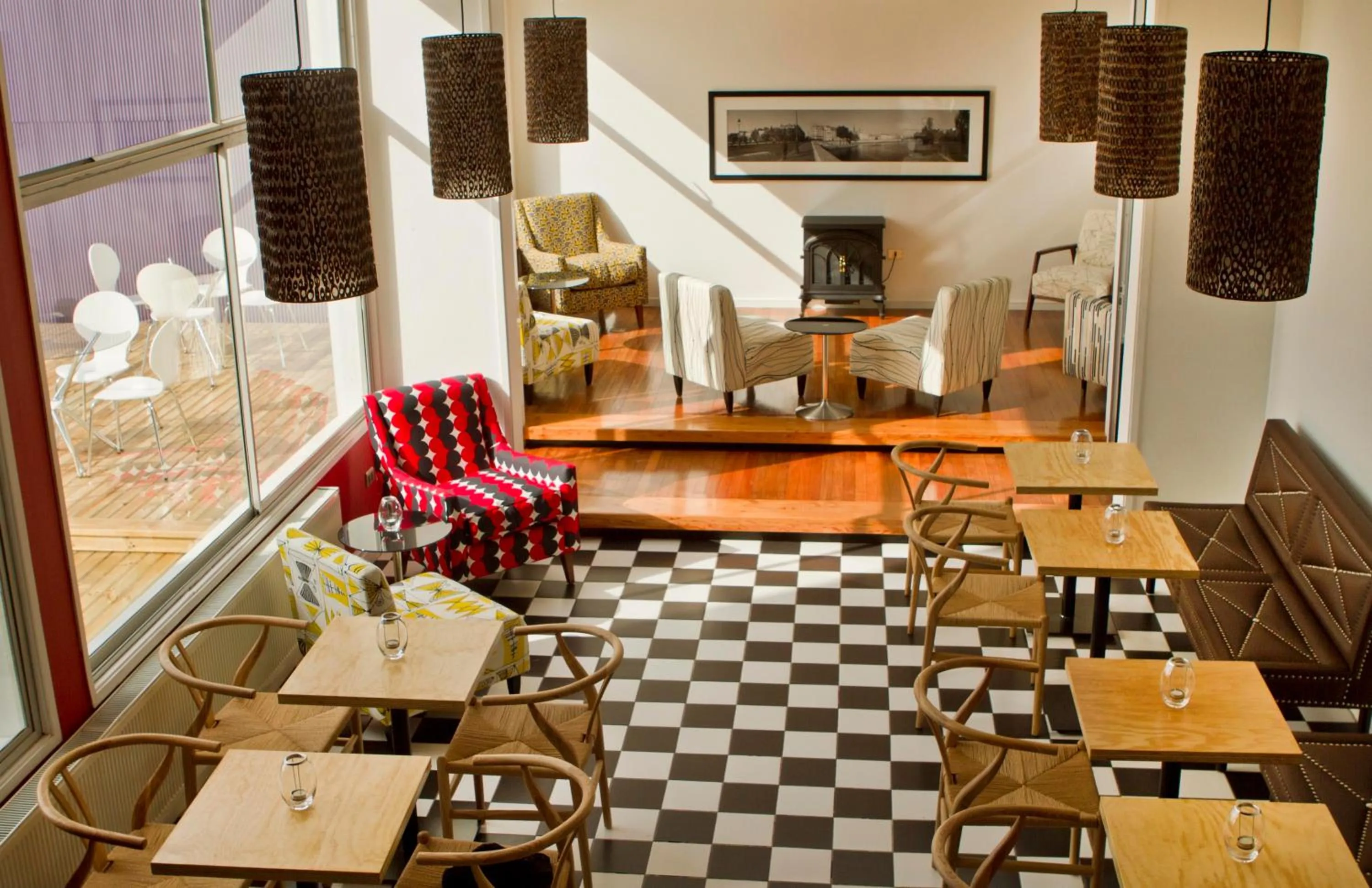 Restaurant/places to eat in Hotel Ultramar