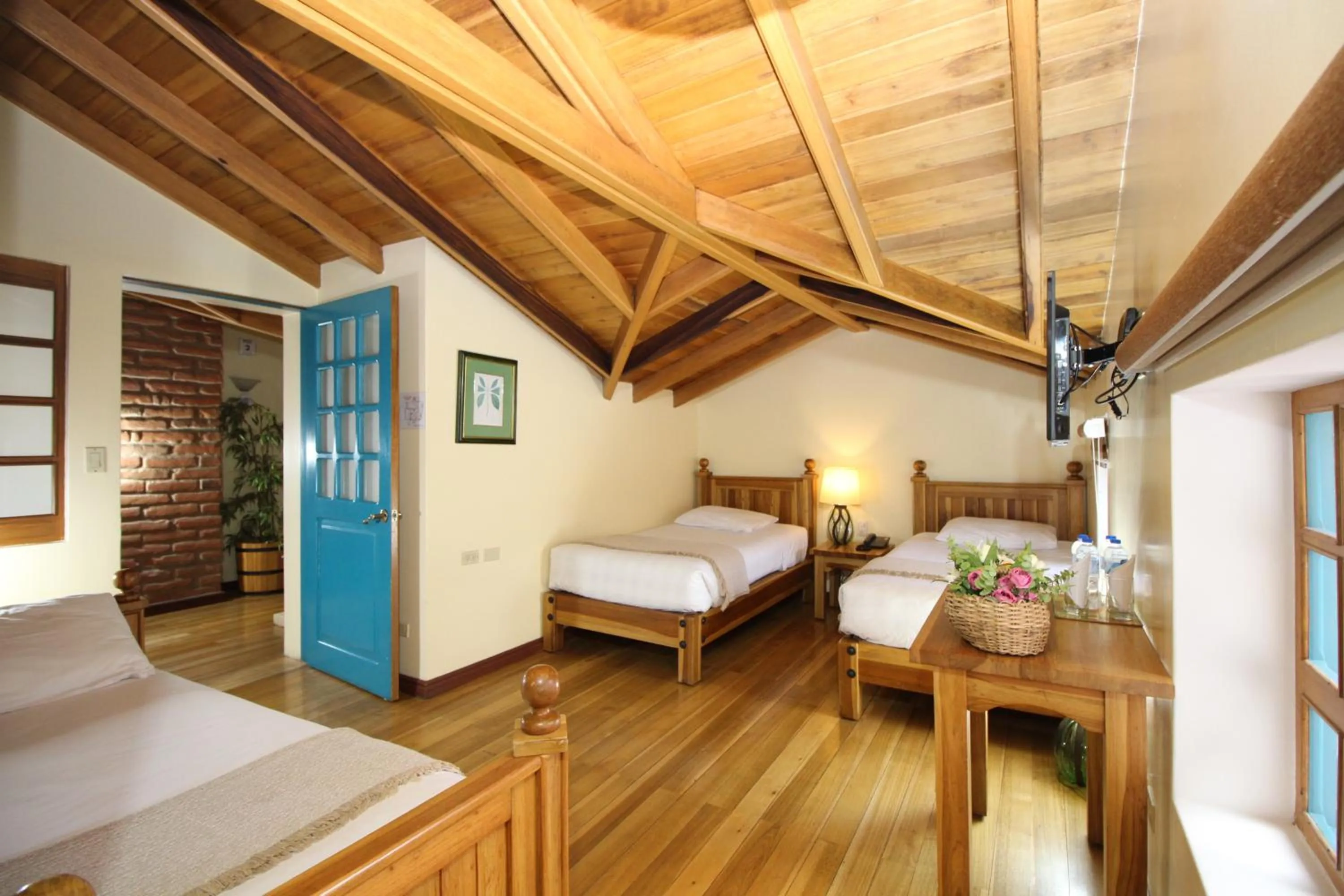 Photo of the whole room, Bed in Hotel Boutique Vieja Cuba