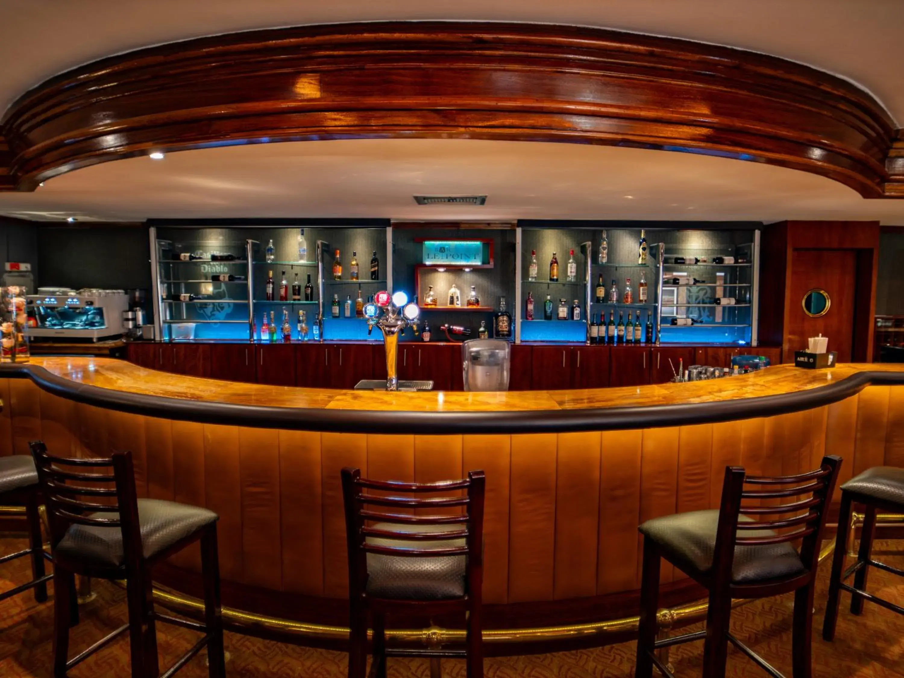 Lounge or bar in Swissotel Quito Lounge or bar in Swissotel Quito