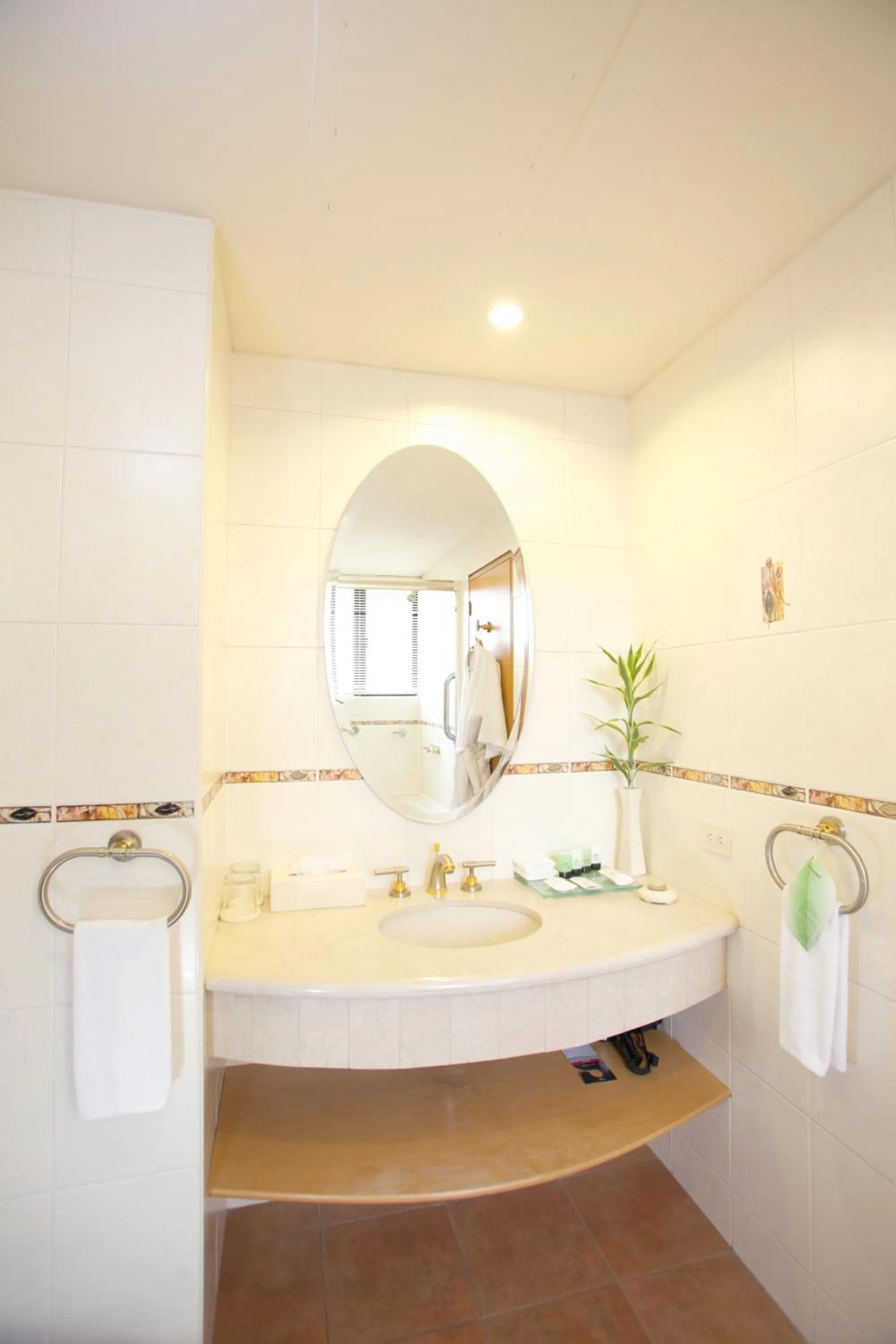 Bathroom in Swissotel Quito