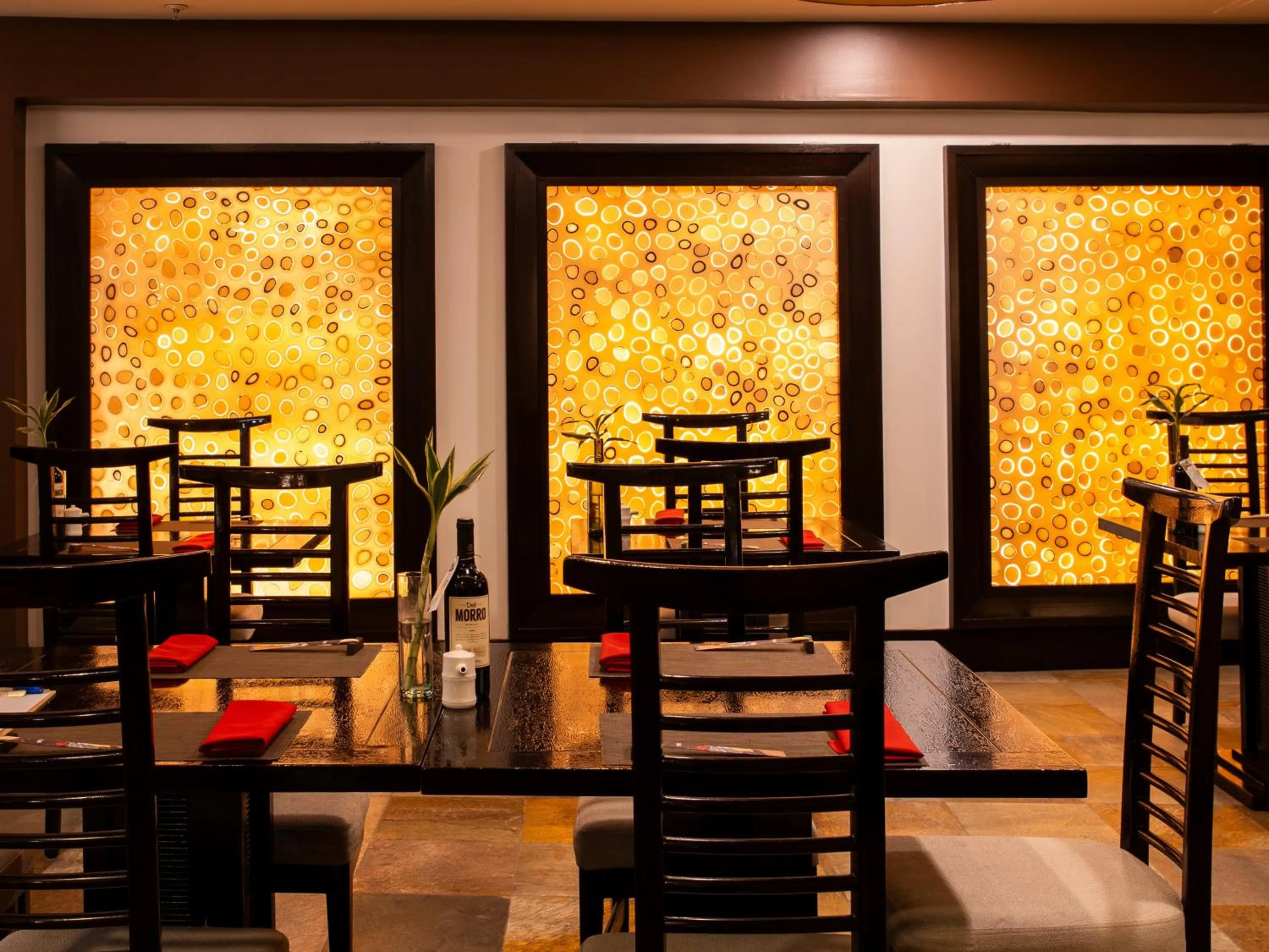 Restaurant/places to eat in Swissotel Quito