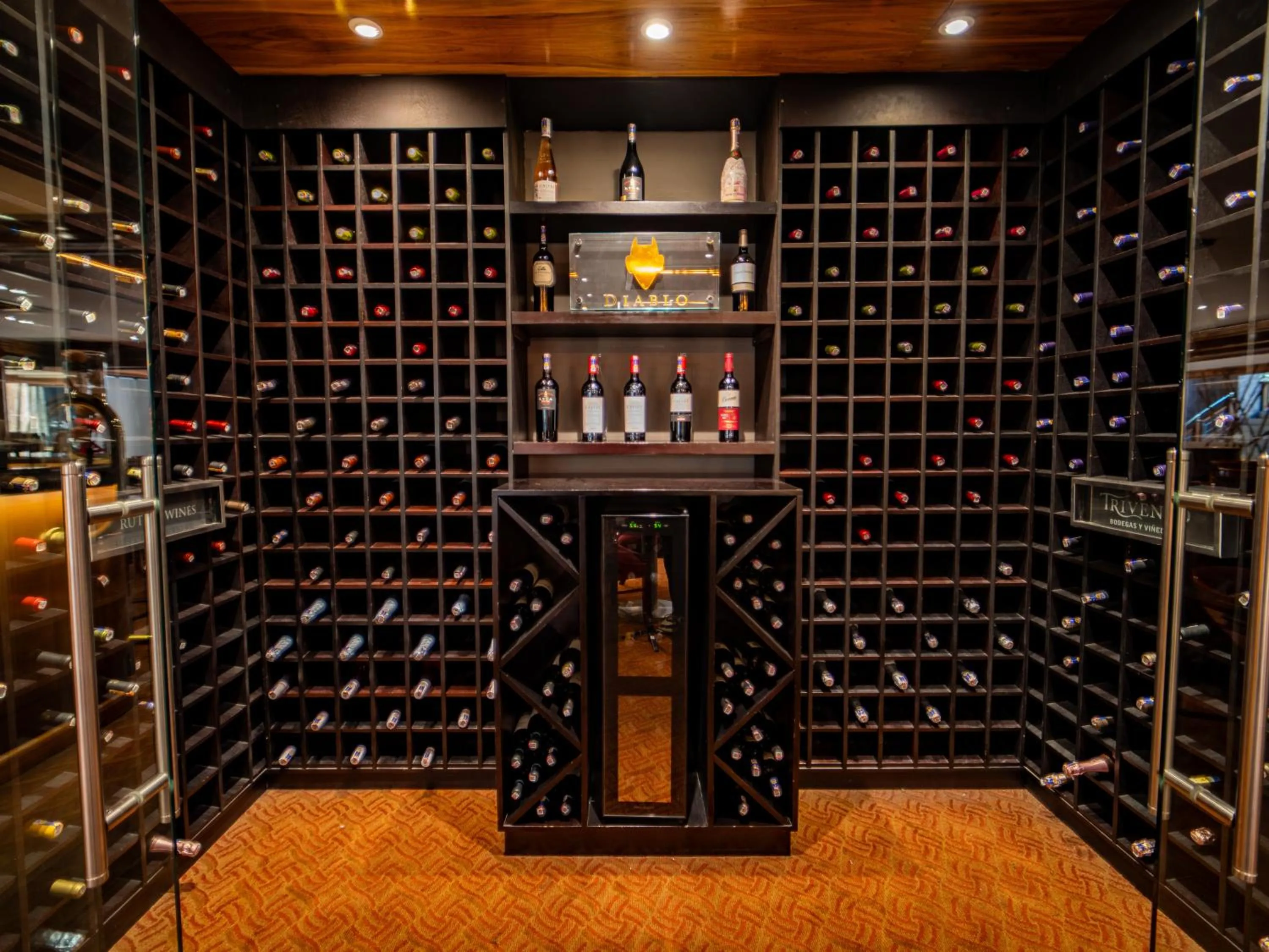 Lounge or bar in Swissotel Quito