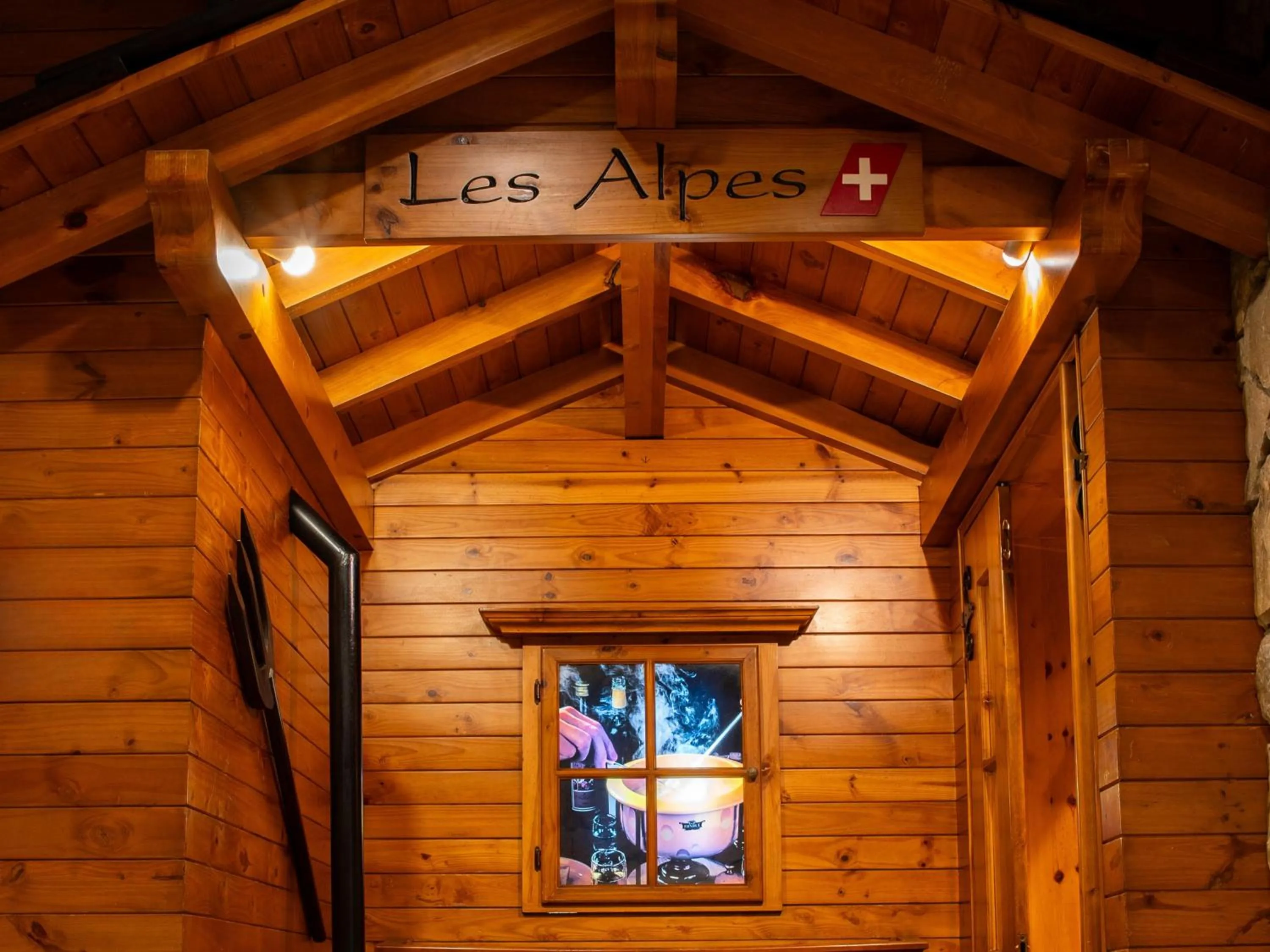 Restaurant/places to eat in Swissotel Quito