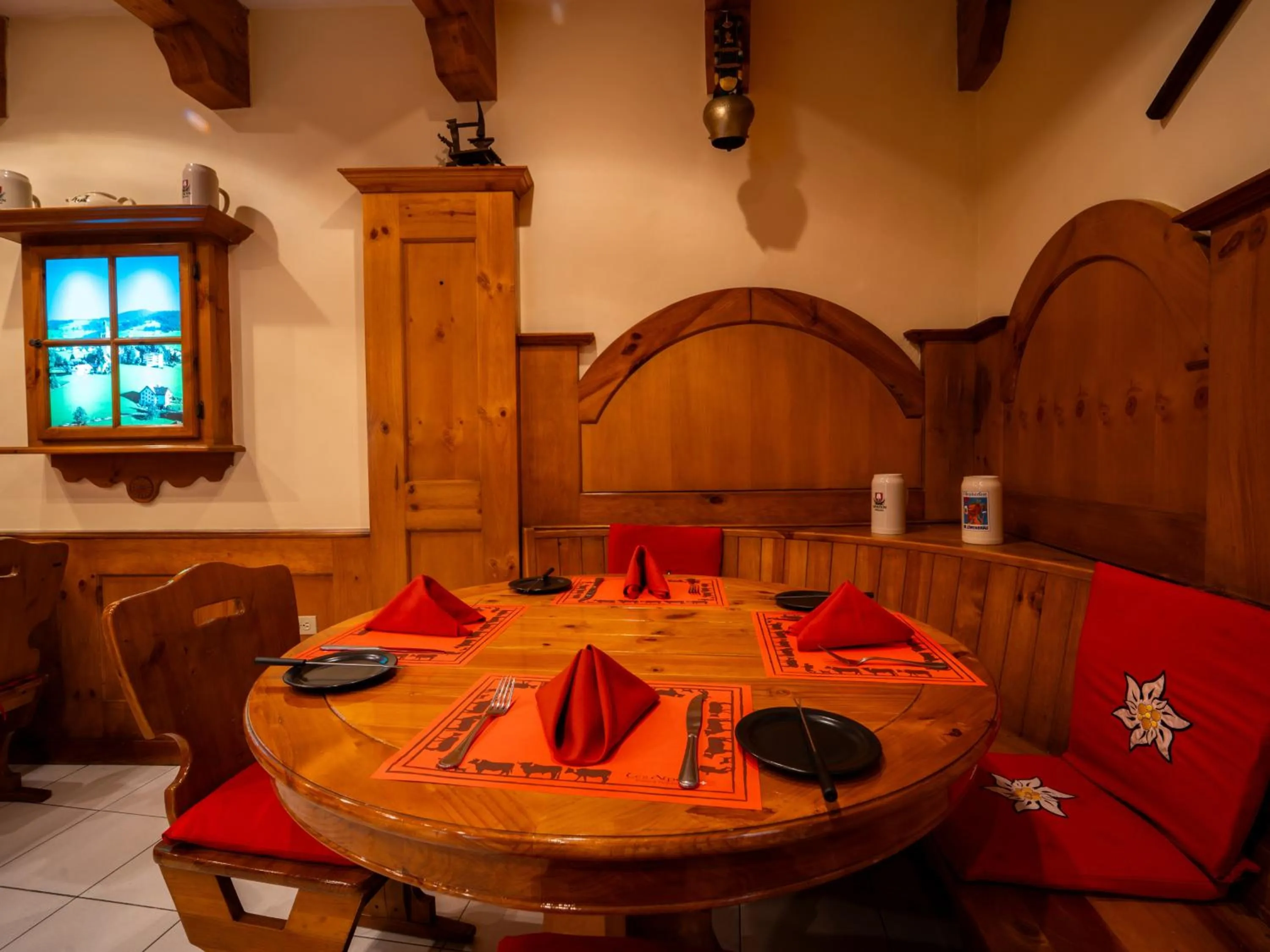 Restaurant/places to eat in Swissotel Quito