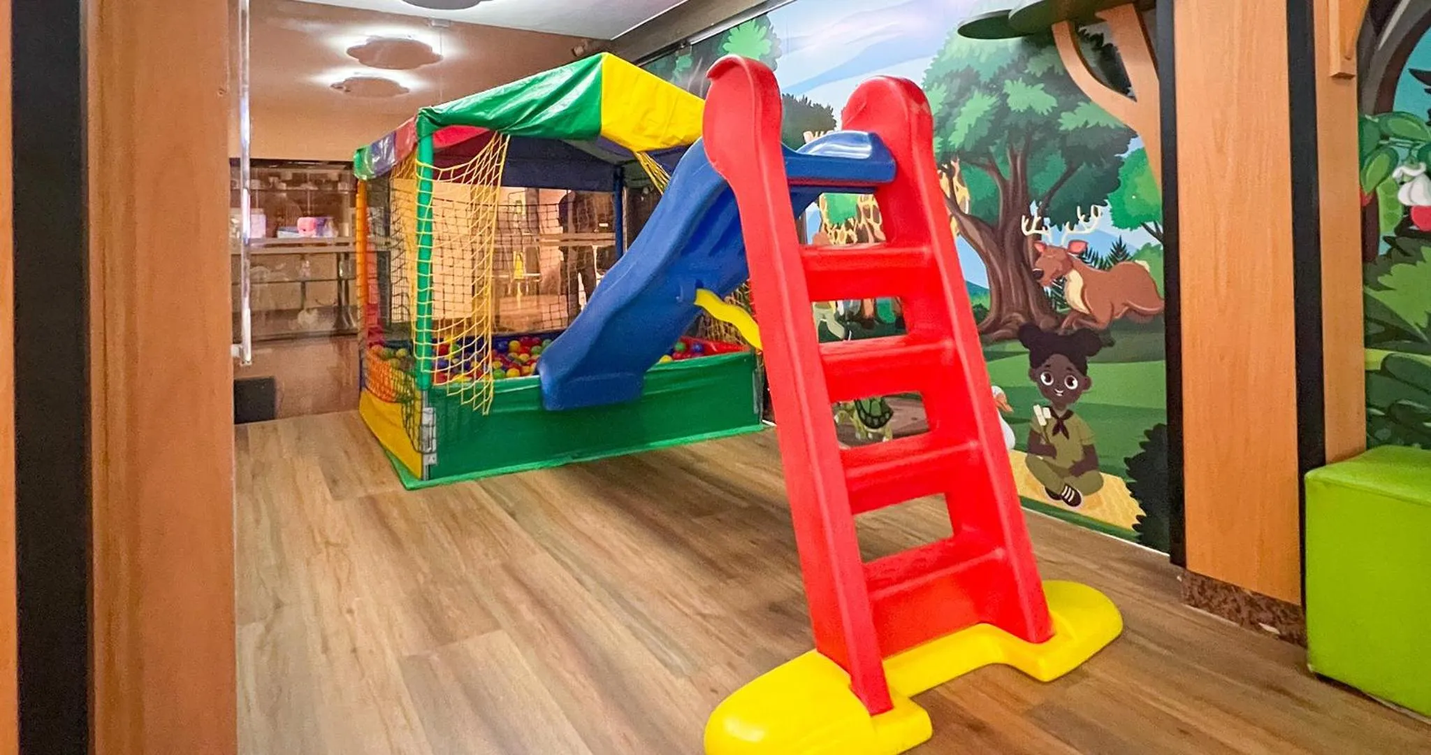 Children play ground in Castro's Park Hotel