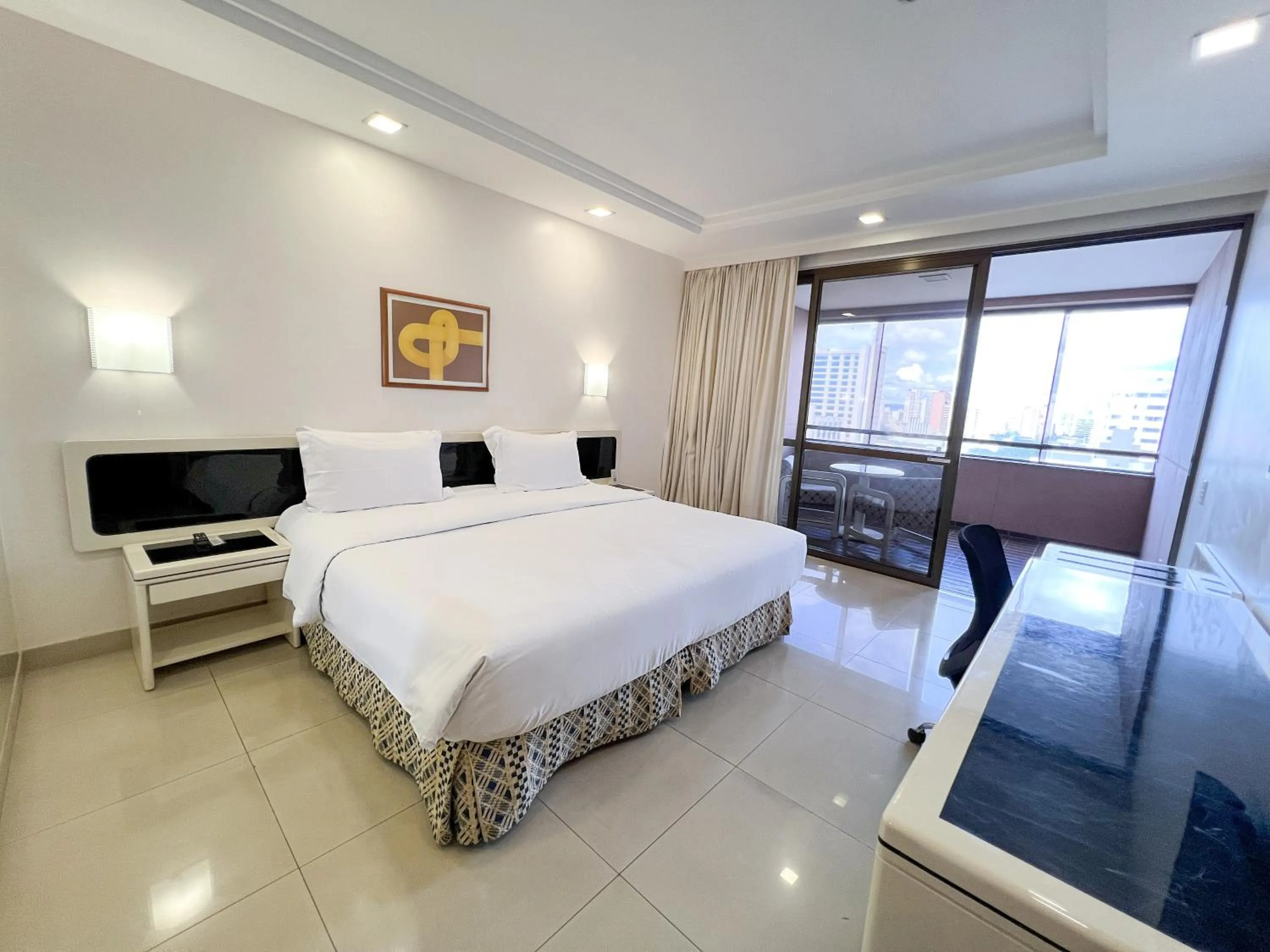 Bedroom, Bed in Castro's Park Hotel