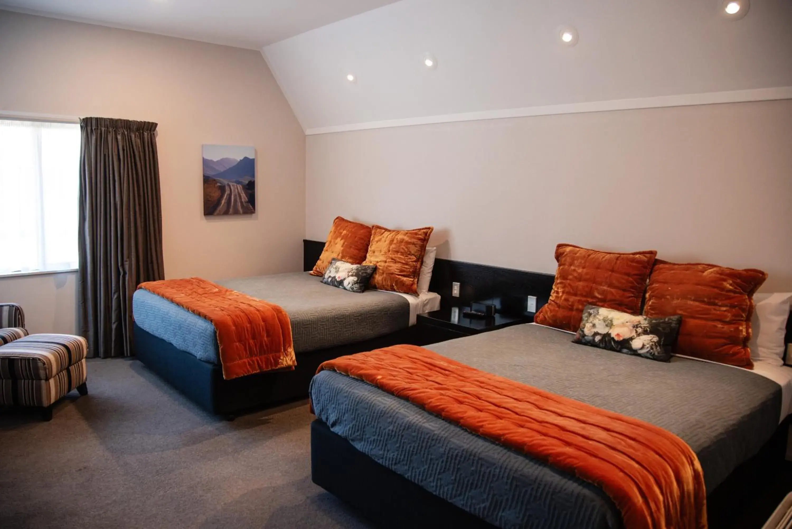 Superior Queen Room with Two Queen Beds in Ascot Park Hotel Superior Queen Room with Two Queen Beds in Ascot Park Hotel