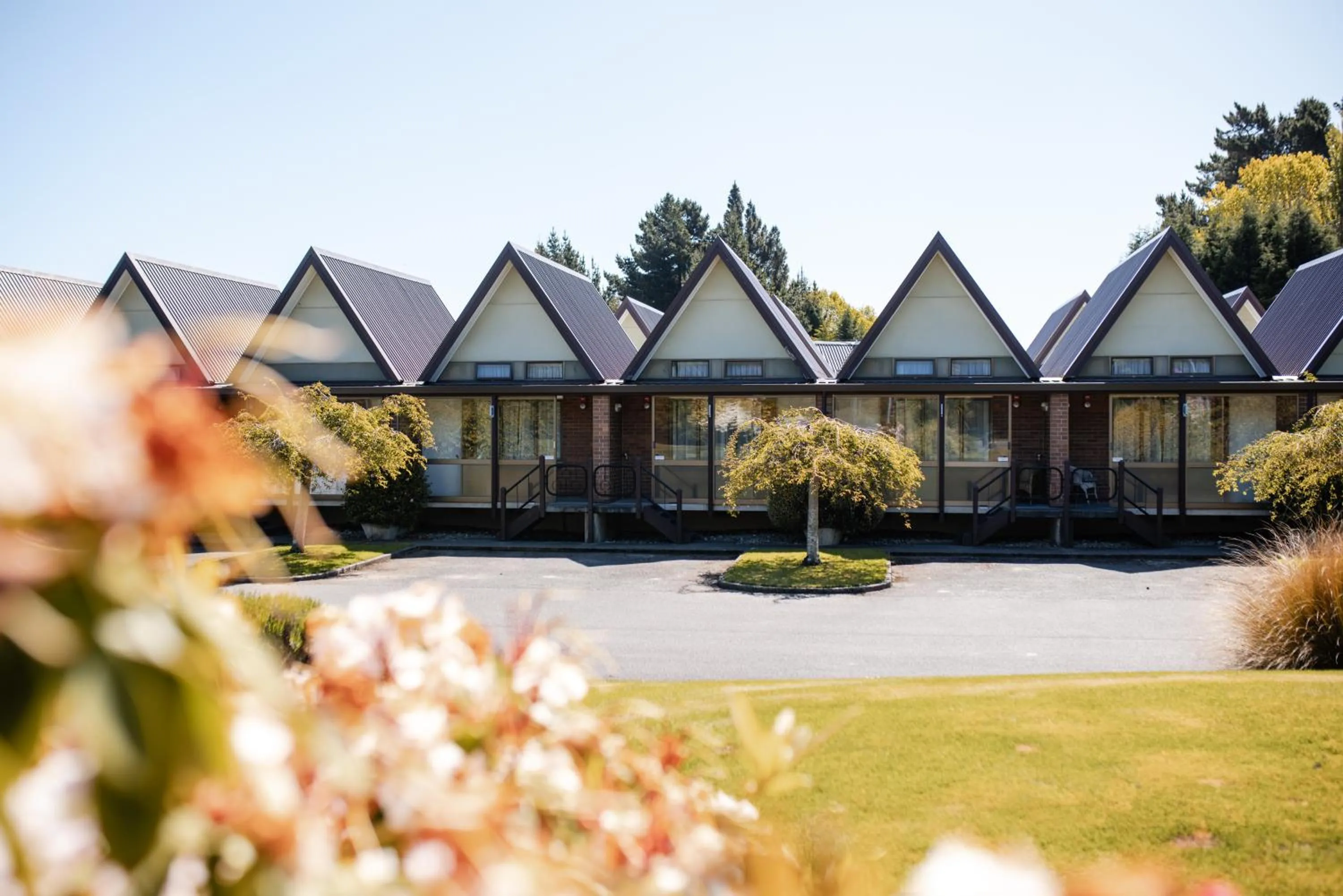 Property building in Ascot Park Hotel