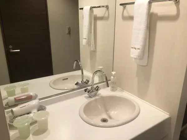 Double Room - Smoking in Dormy Inn Kurashiki Natural Hot Spring Double Room - Smoking in Dormy Inn Kurashiki Natural Hot Spring