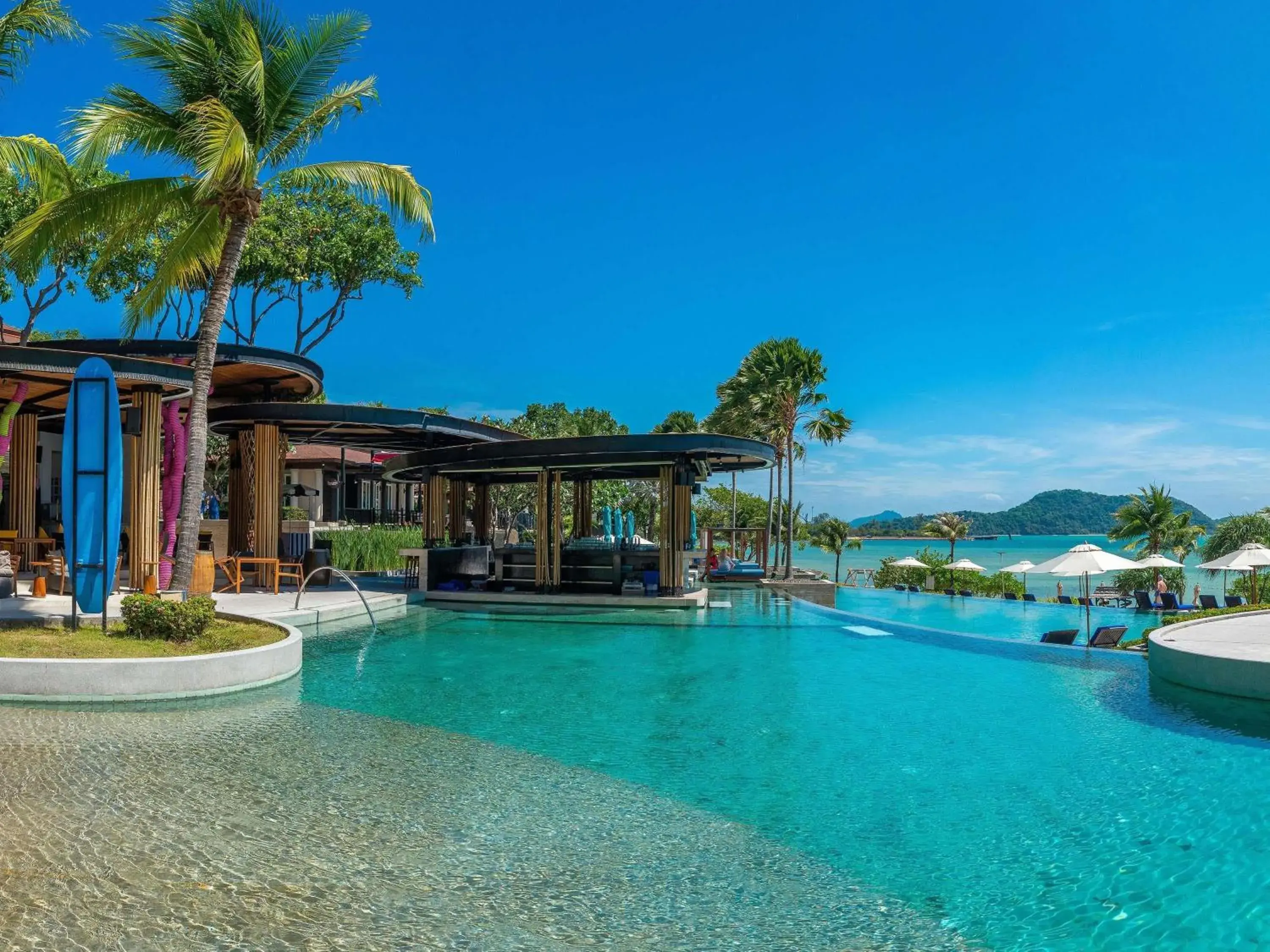 Lounge or bar in Pullman Phuket Panwa Beach Resort Lounge or bar in Pullman Phuket Panwa Beach Resort