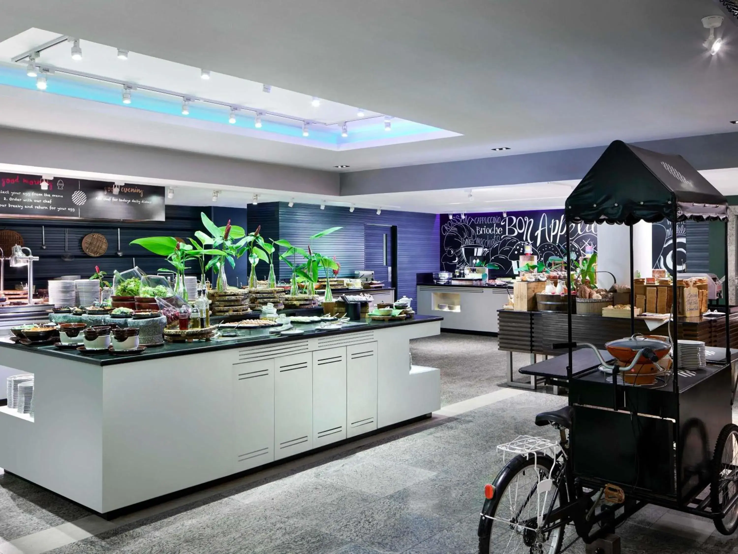 Restaurant/places to eat in Pullman Phuket Panwa Beach Resort Restaurant/places to eat in Pullman Phuket Panwa Beach Resort