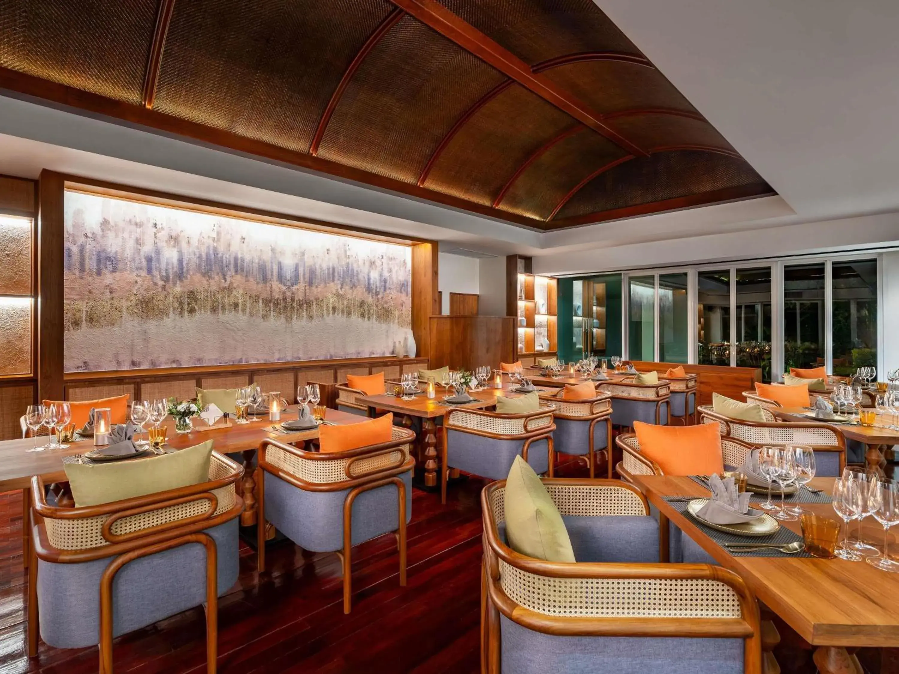 Restaurant/places to eat in Pullman Phuket Panwa Beach Resort Restaurant/places to eat in Pullman Phuket Panwa Beach Resort