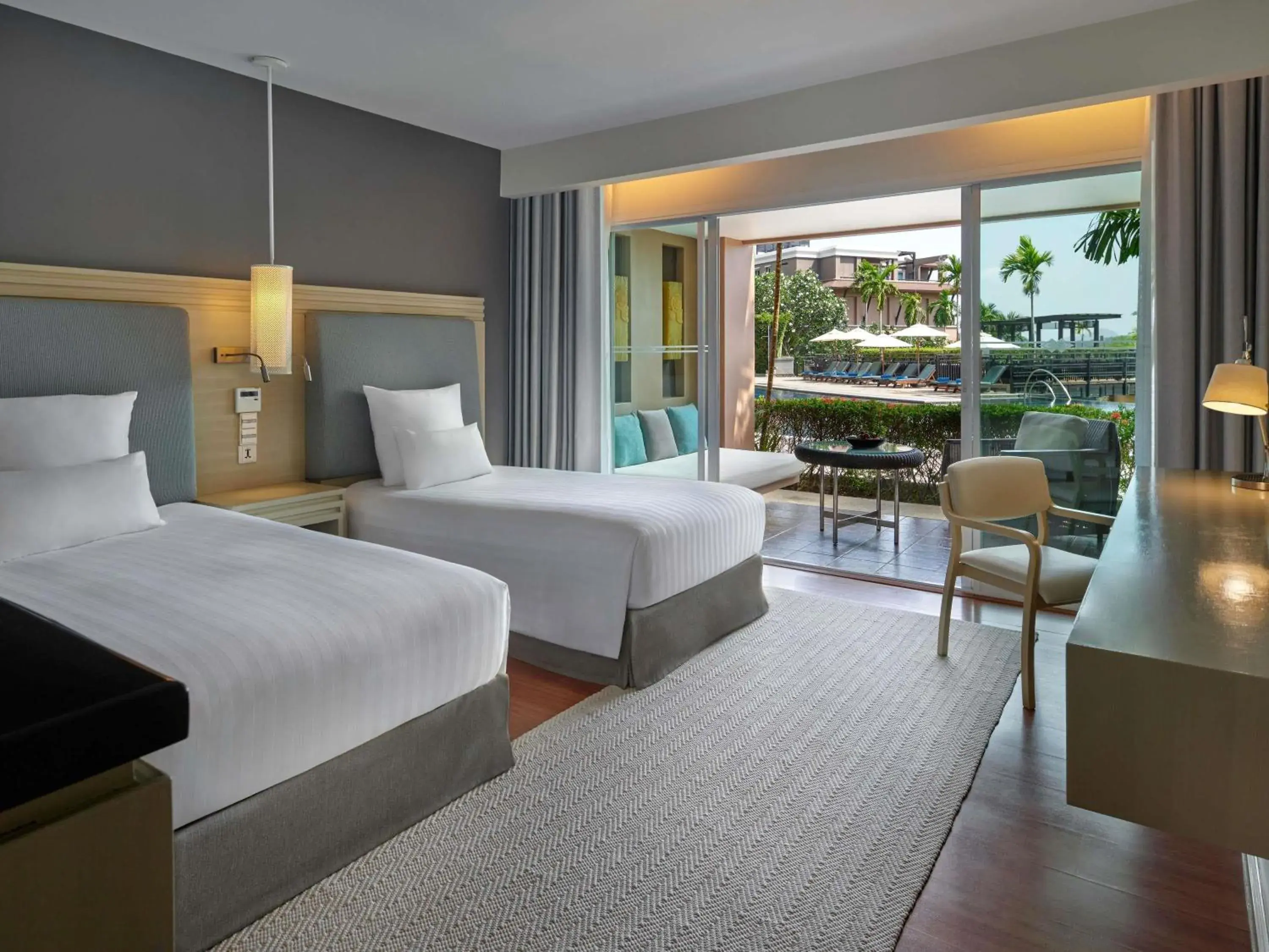 Deluxe Twin Room in Pullman Phuket Panwa Beach Resort Deluxe Twin Room in Pullman Phuket Panwa Beach Resort