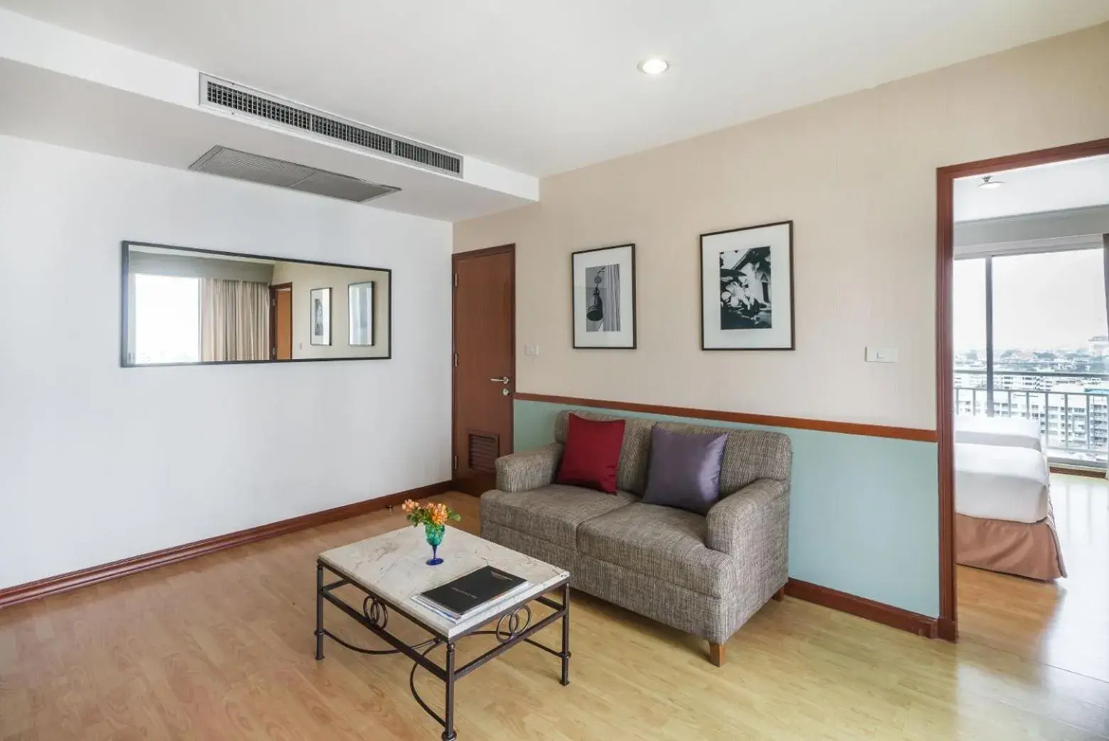 Living room in Evergreen Place Siam by UHG Living room in Evergreen Place Siam by UHG