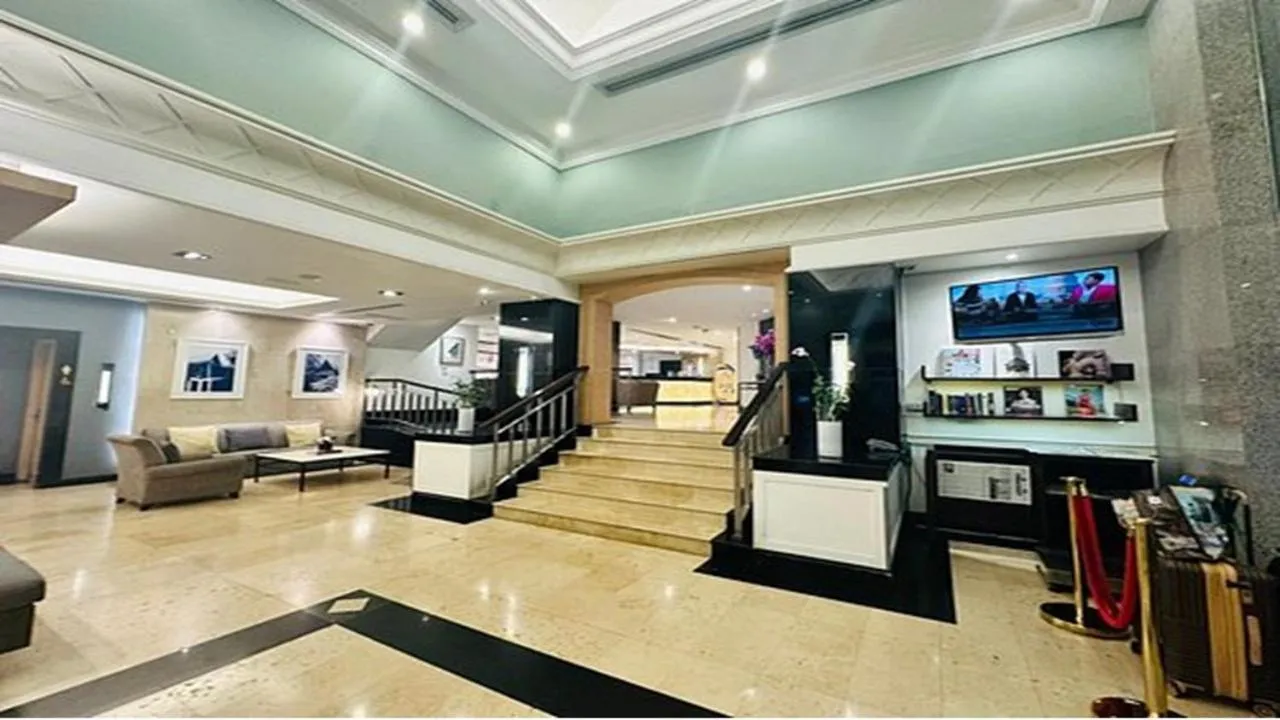 Communal lounge/ TV room in Evergreen Place Siam by UHG