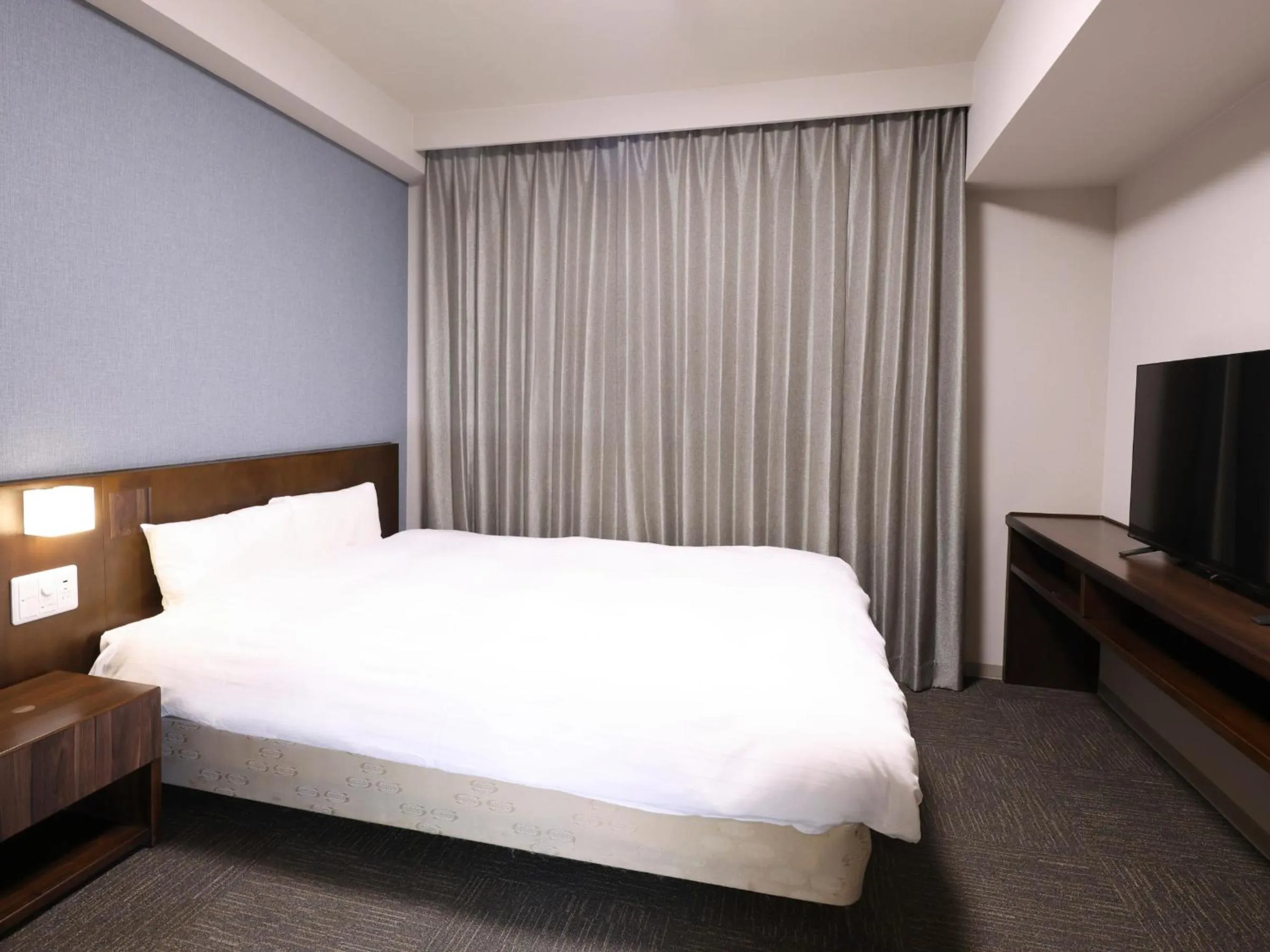 Bedroom, Bed in Dormy Inn Wakkanai