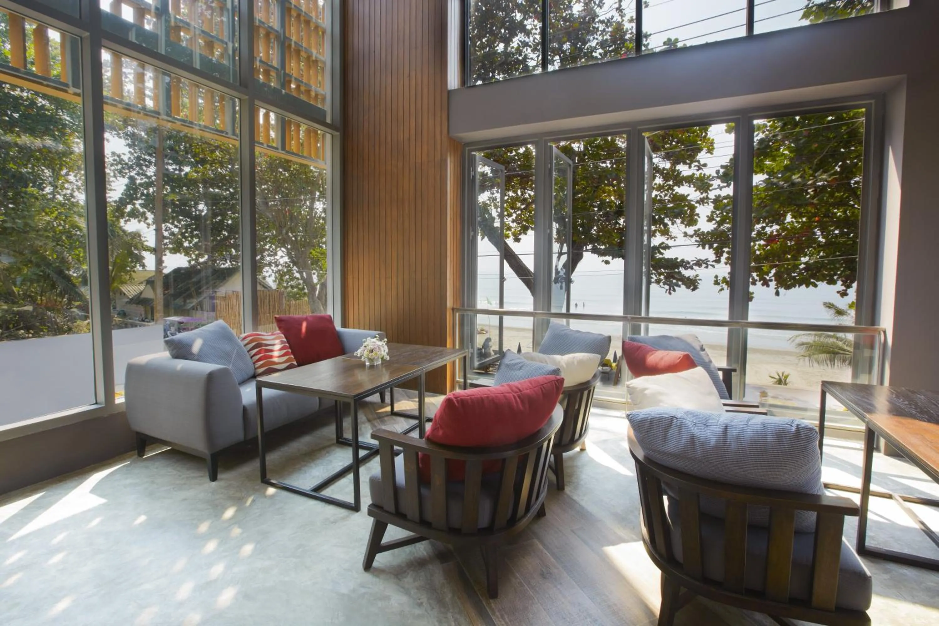 Restaurant/places to eat in Q Resort Rayong