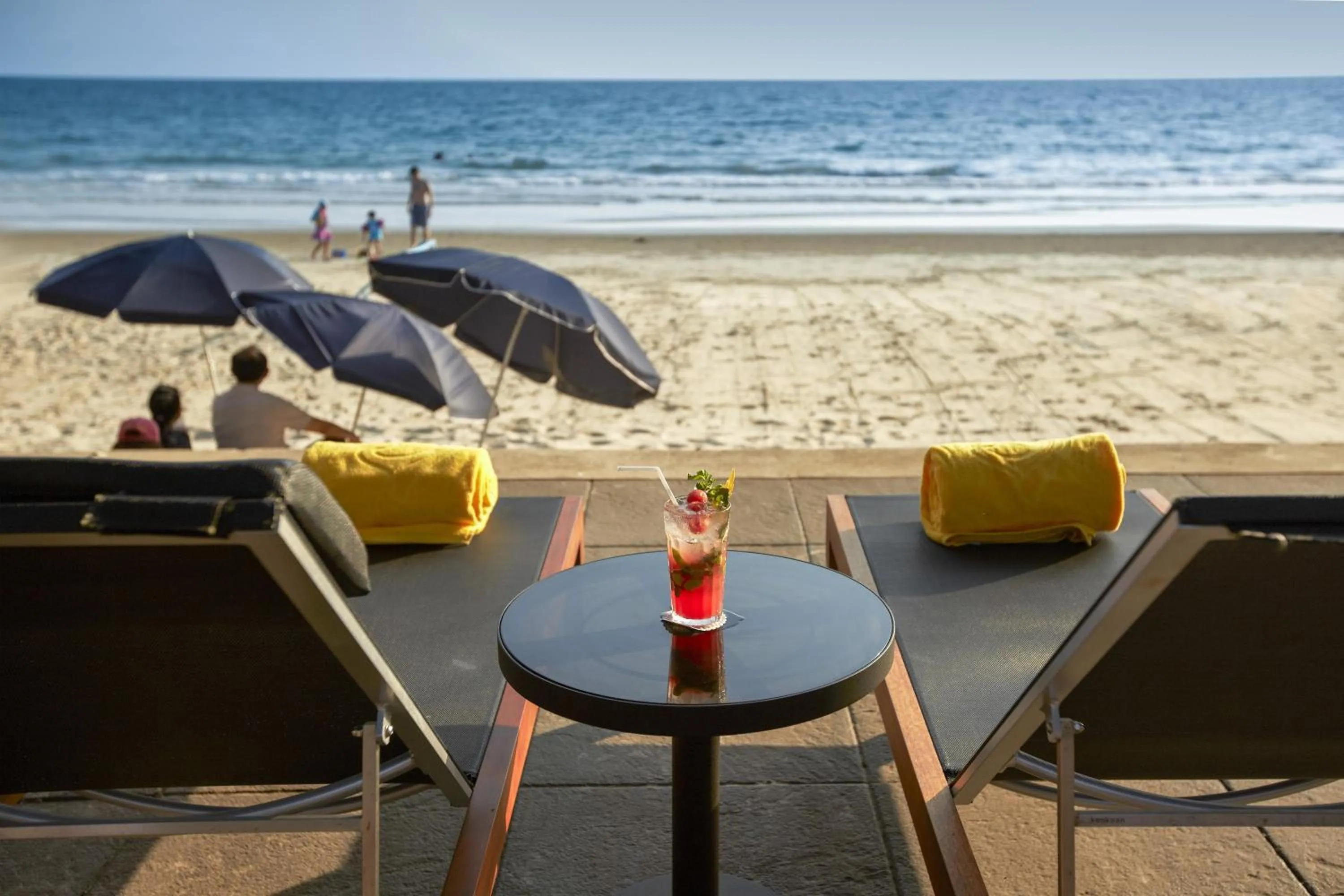 Restaurant/places to eat in Q Resort Rayong