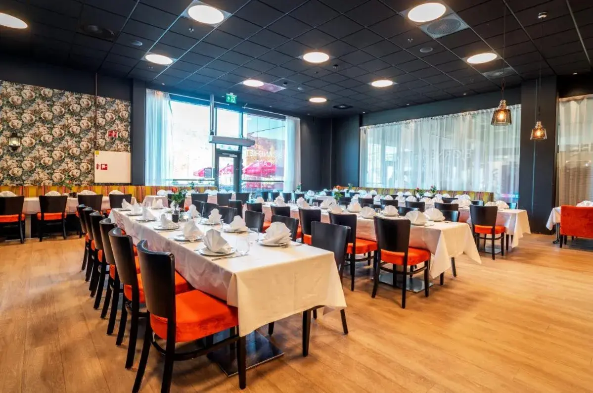 Restaurant/places to eat in Thon Hotel Bjørneparken Restaurant/places to eat in Thon Hotel Bjørneparken