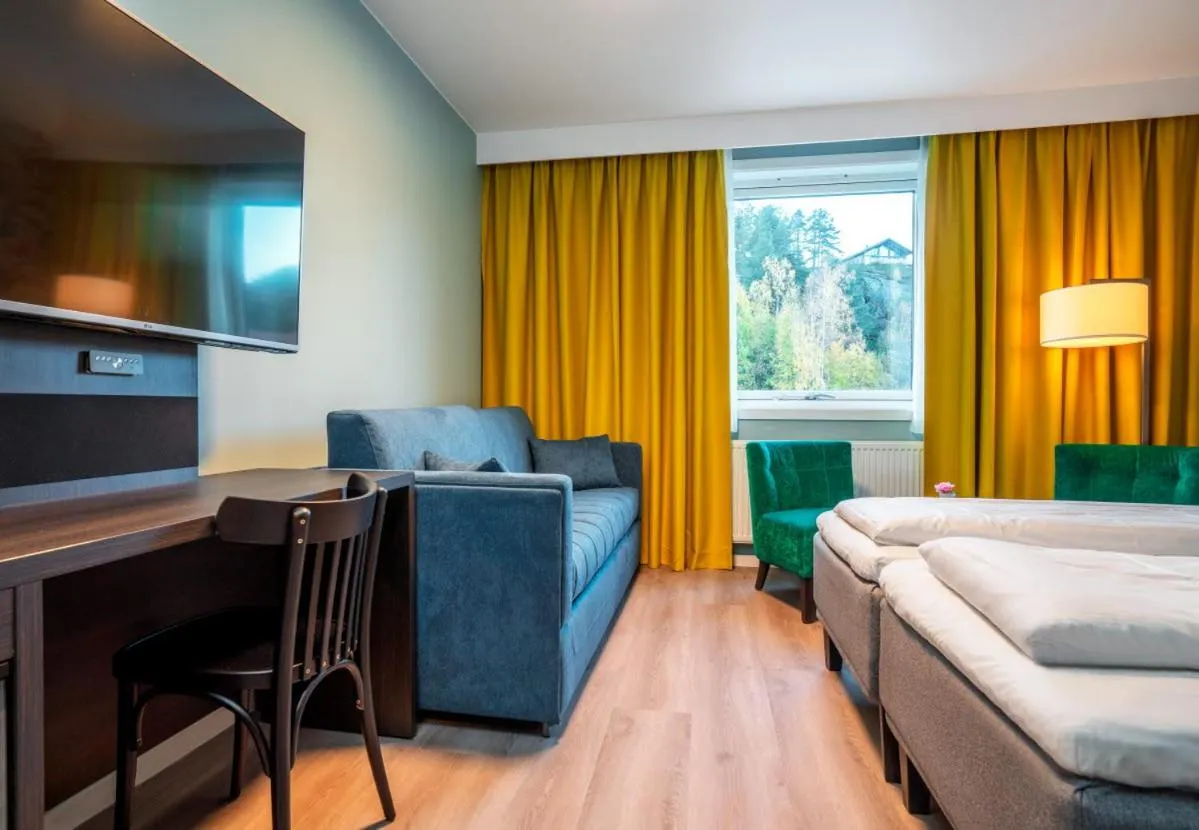 Bedroom, Bed in Thon Hotel Bjørneparken