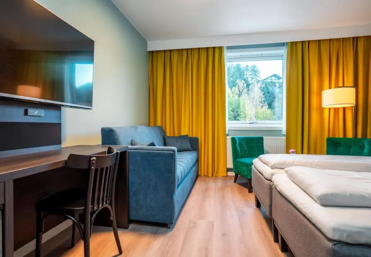 Bedroom, Bed in Thon Hotel Bjørneparken Bedroom, Bed in Thon Hotel Bjørneparken