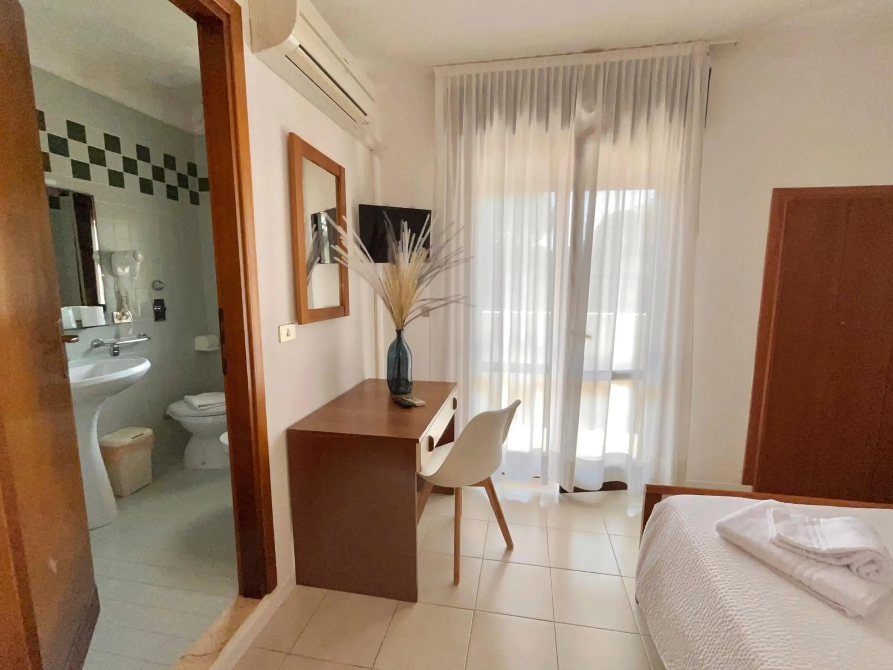 Double Room in Hotel Rosa Dei Venti Double Room in Hotel Rosa Dei Venti