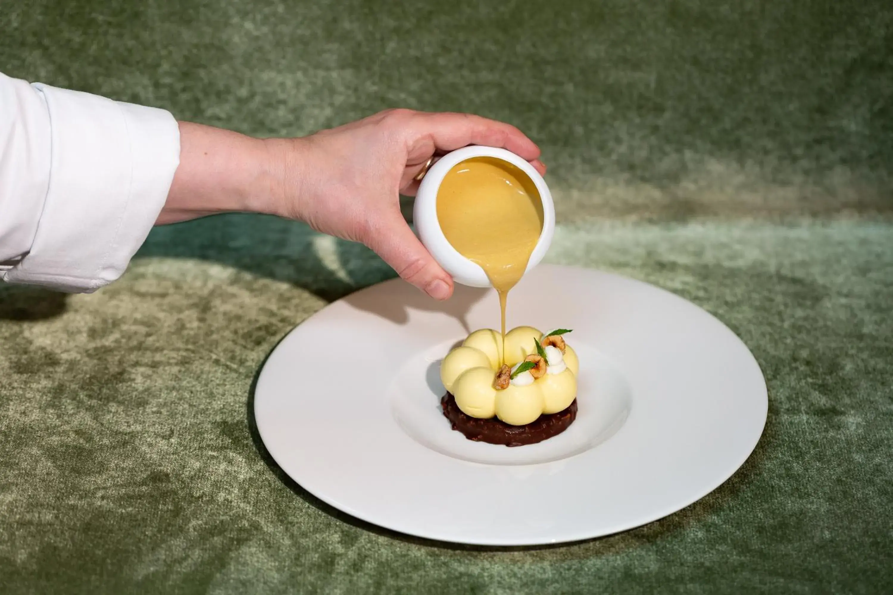 Restaurant/places to eat in Floren Hotel Restaurant/places to eat in Floren Hotel