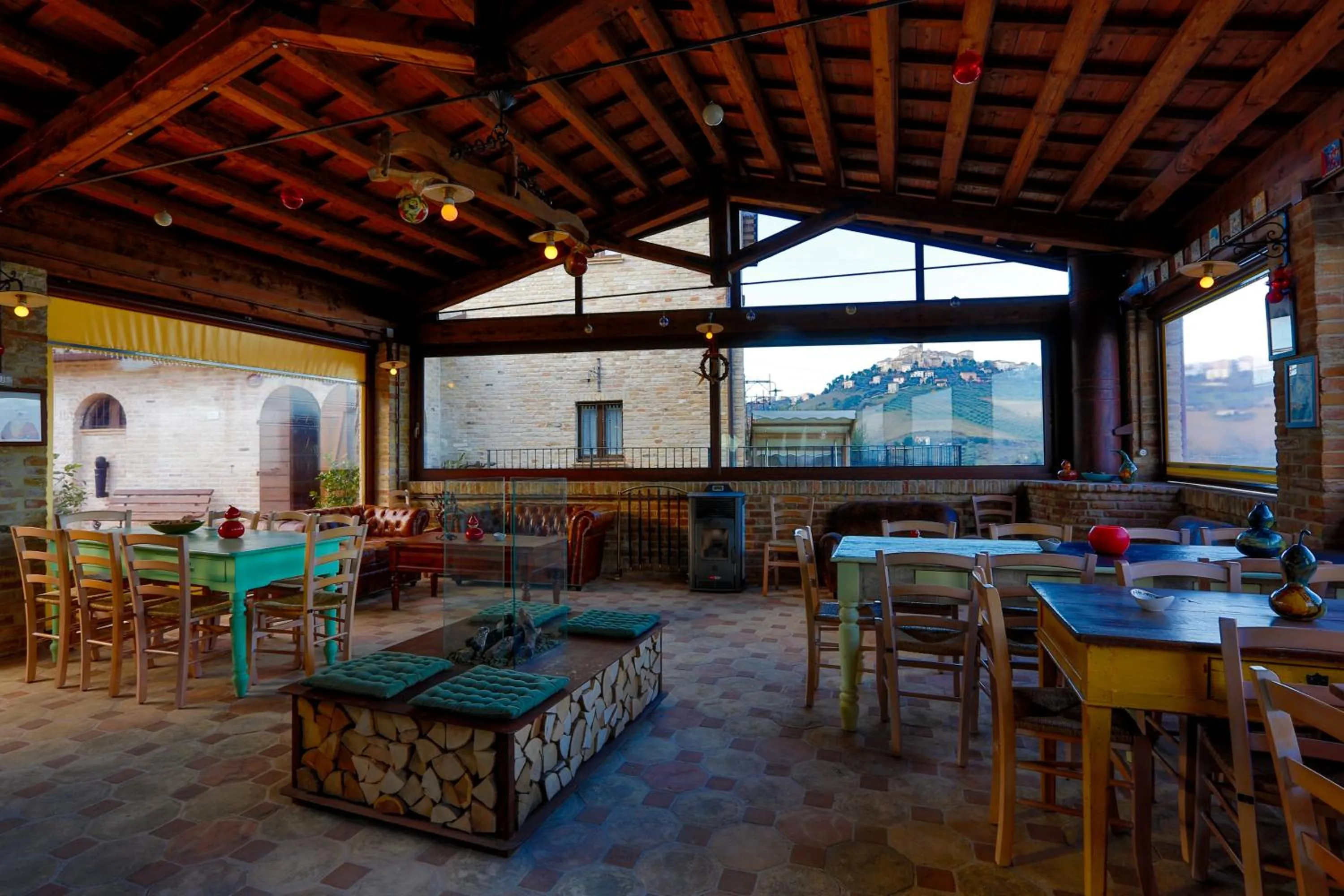 Communal lounge/ TV room in Agriturismo Il Sapore Della Luna