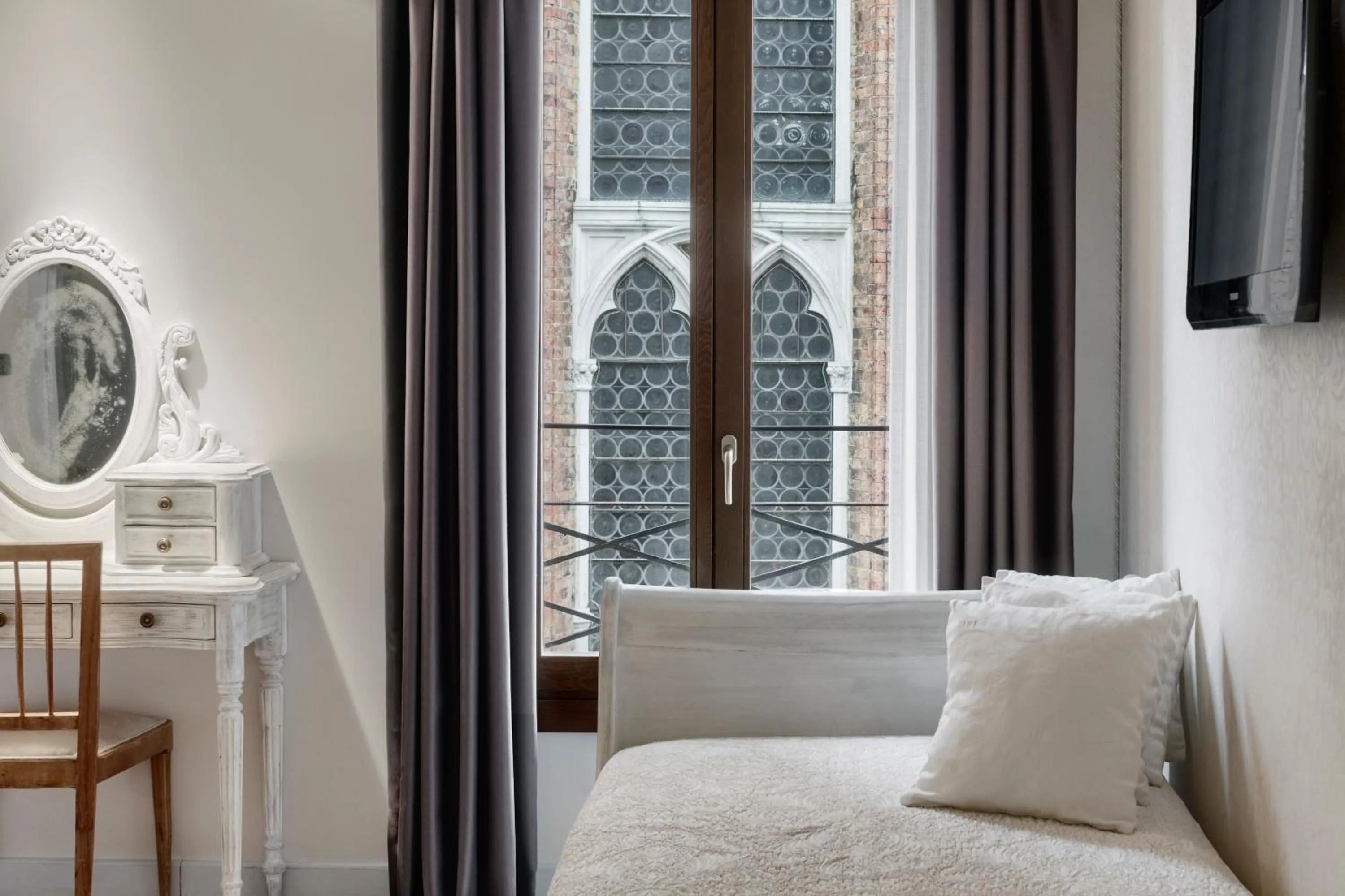 Bedroom, Bed in B&B Bloom Settimo Cielo