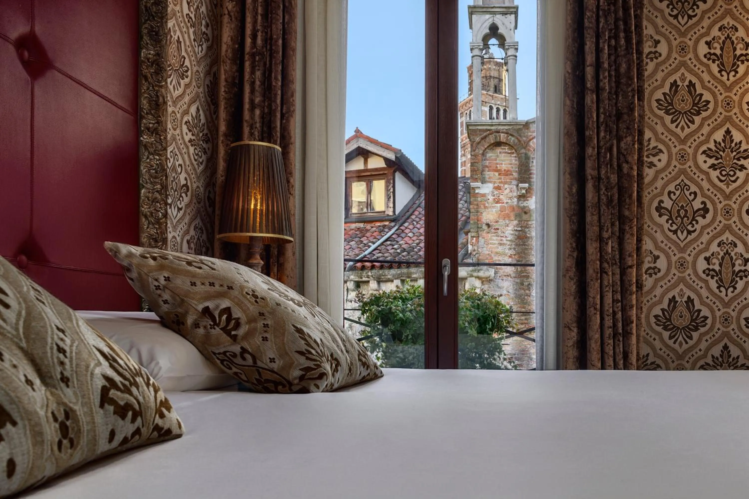 Bedroom, Bed in B&B Bloom Settimo Cielo