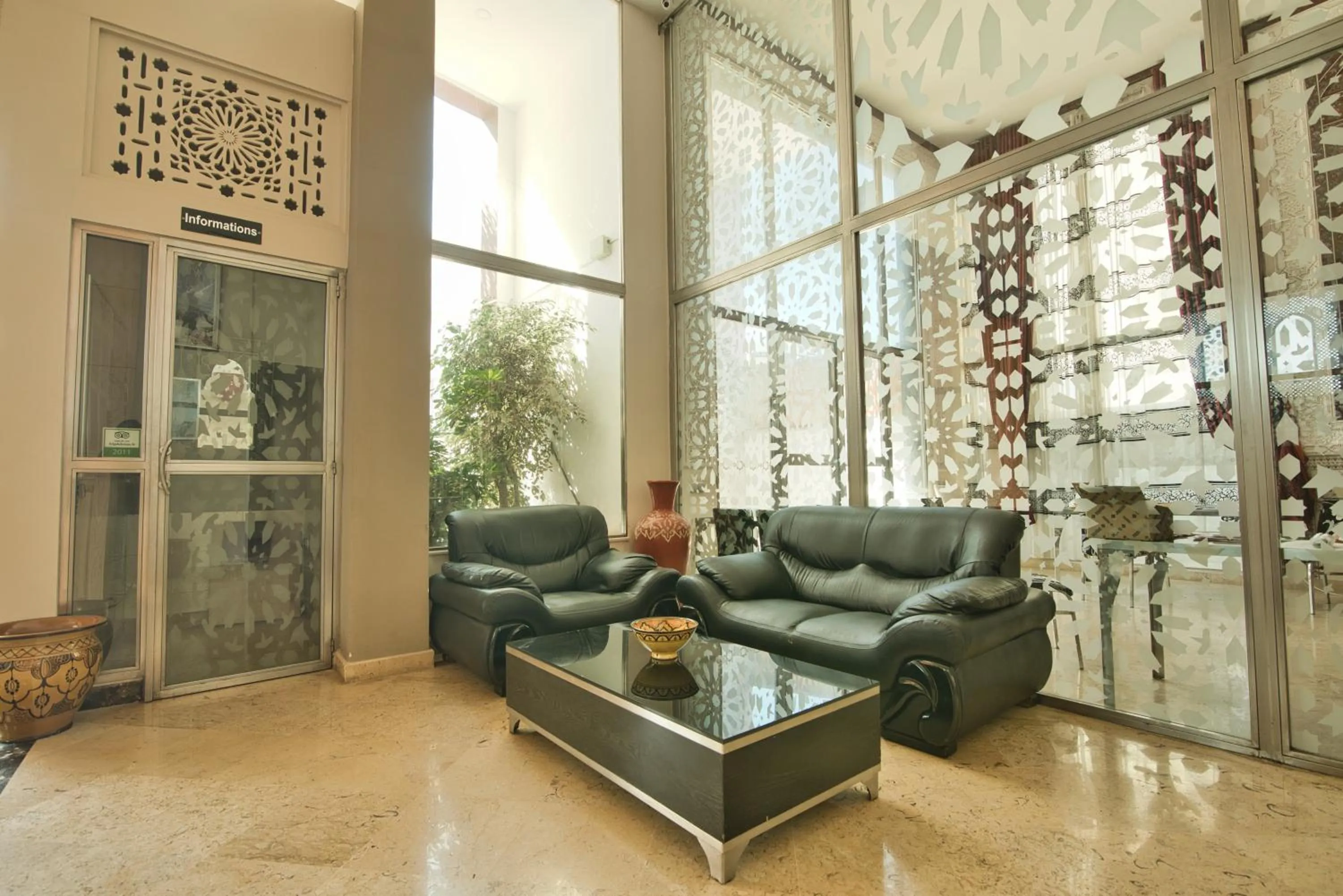 Living room in Appart Hôtel Founty Beach