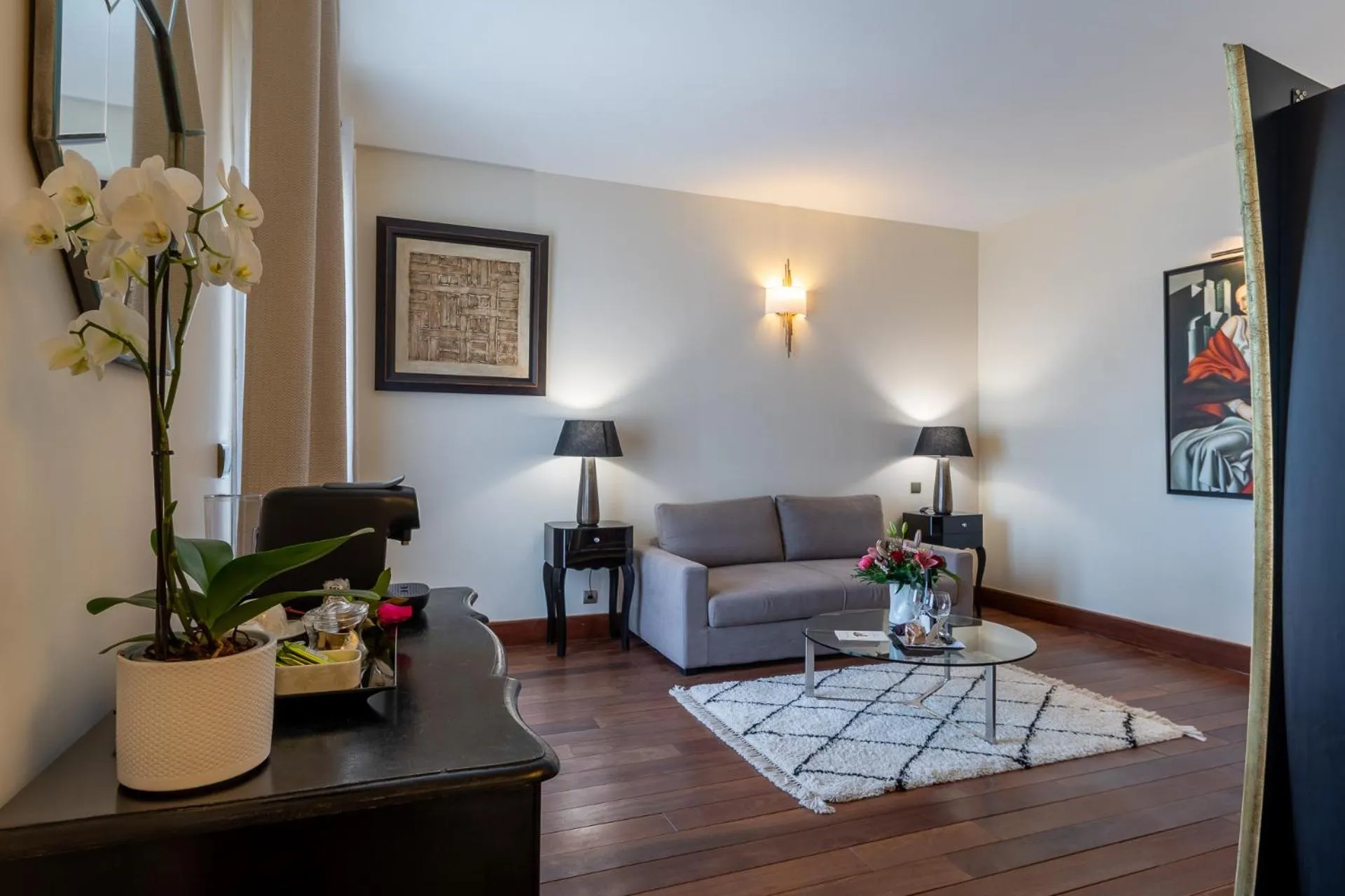 Seating area in Hôtel Demeure Loredana