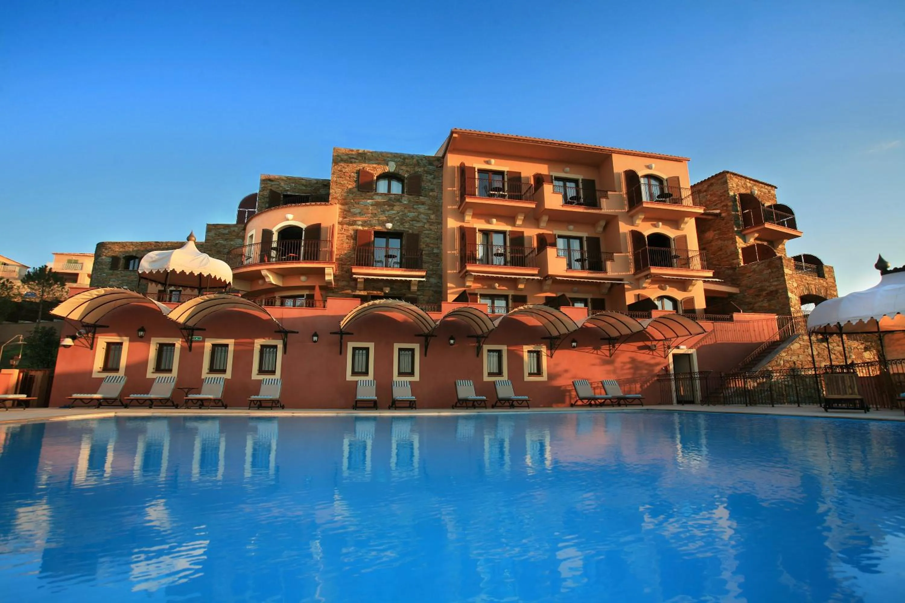 Facade/entrance in Hôtel Demeure Loredana