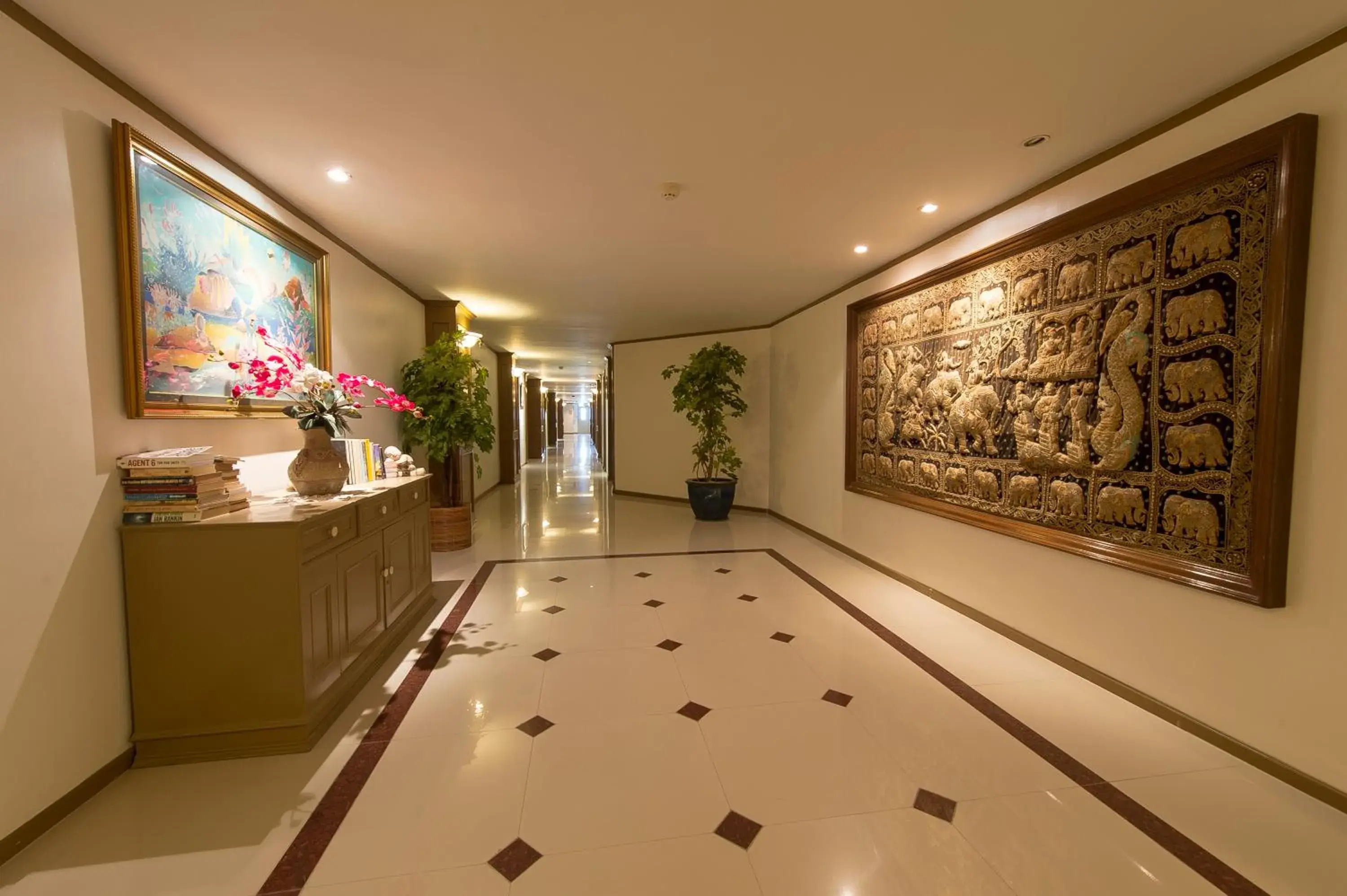 Property building in City Beach Resort Property building in City Beach Resort