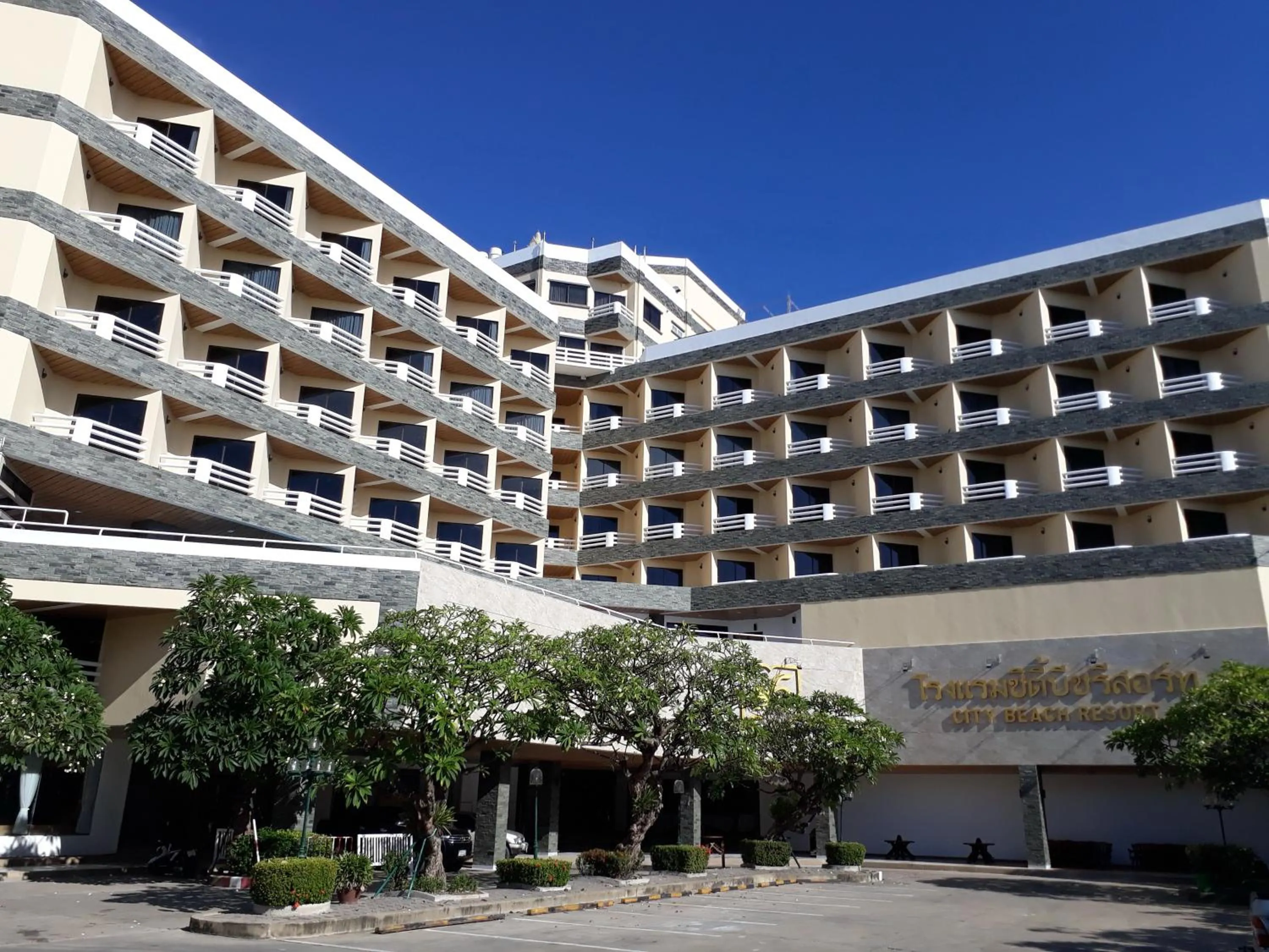 Property building in City Beach Resort