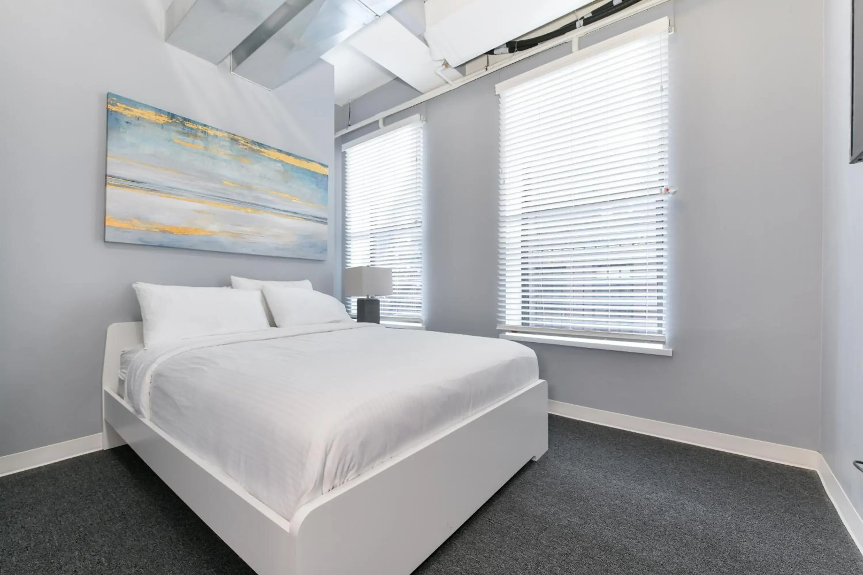 Bed in Temple Place Suites Bed in Temple Place Suites