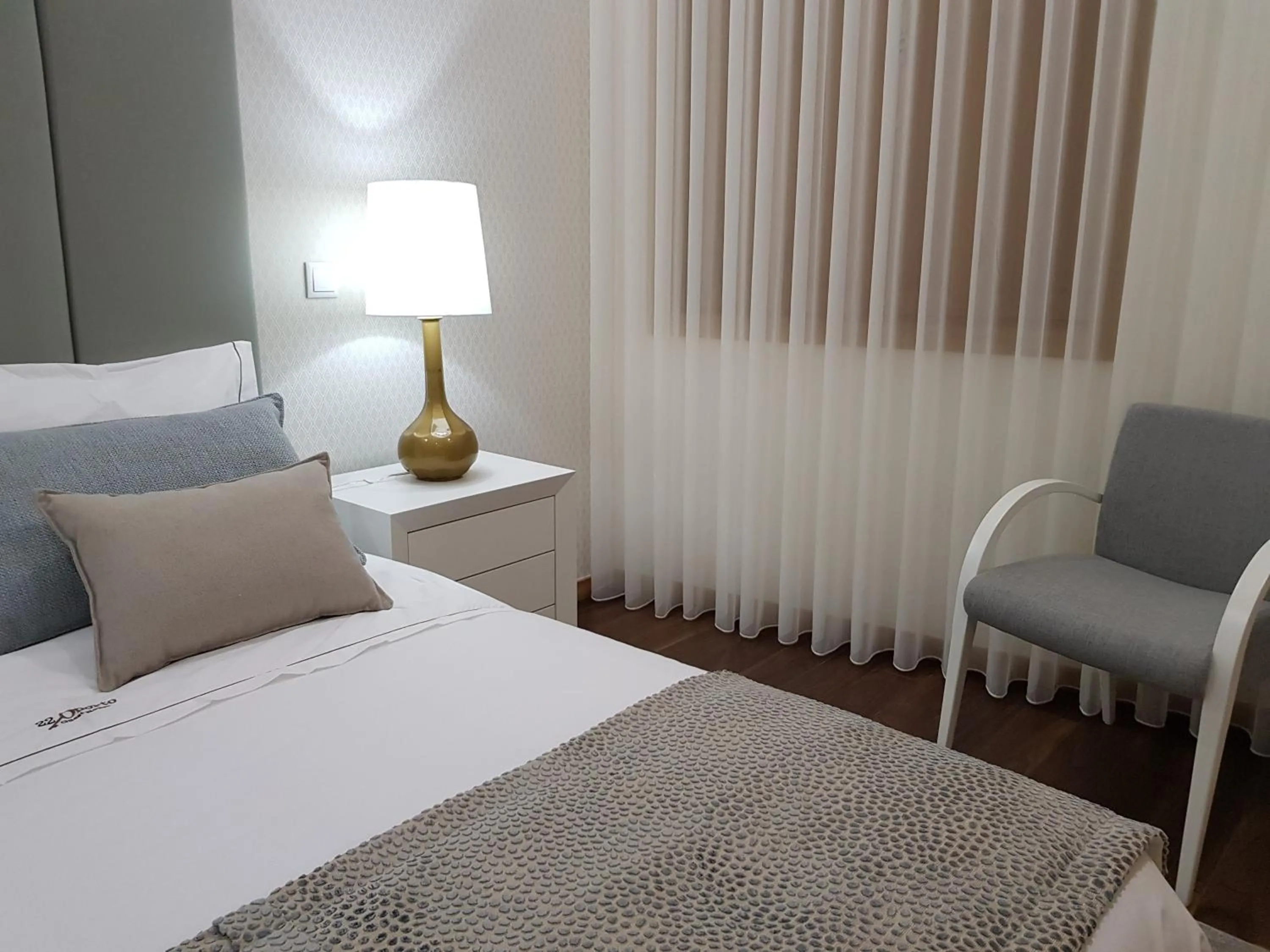 Decorative detail, Bed in 22 Oporto Guesthouse