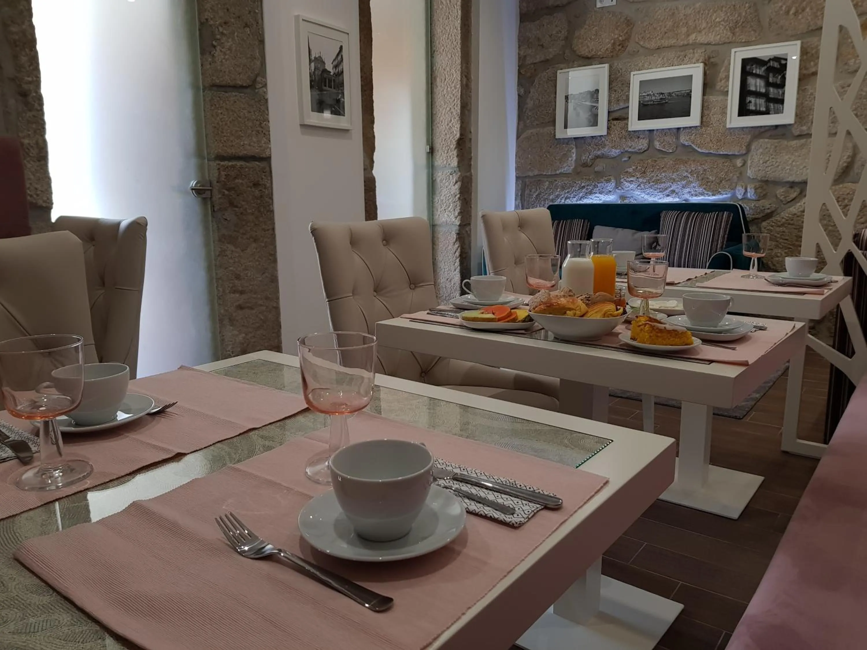 22 Oporto Guesthouse