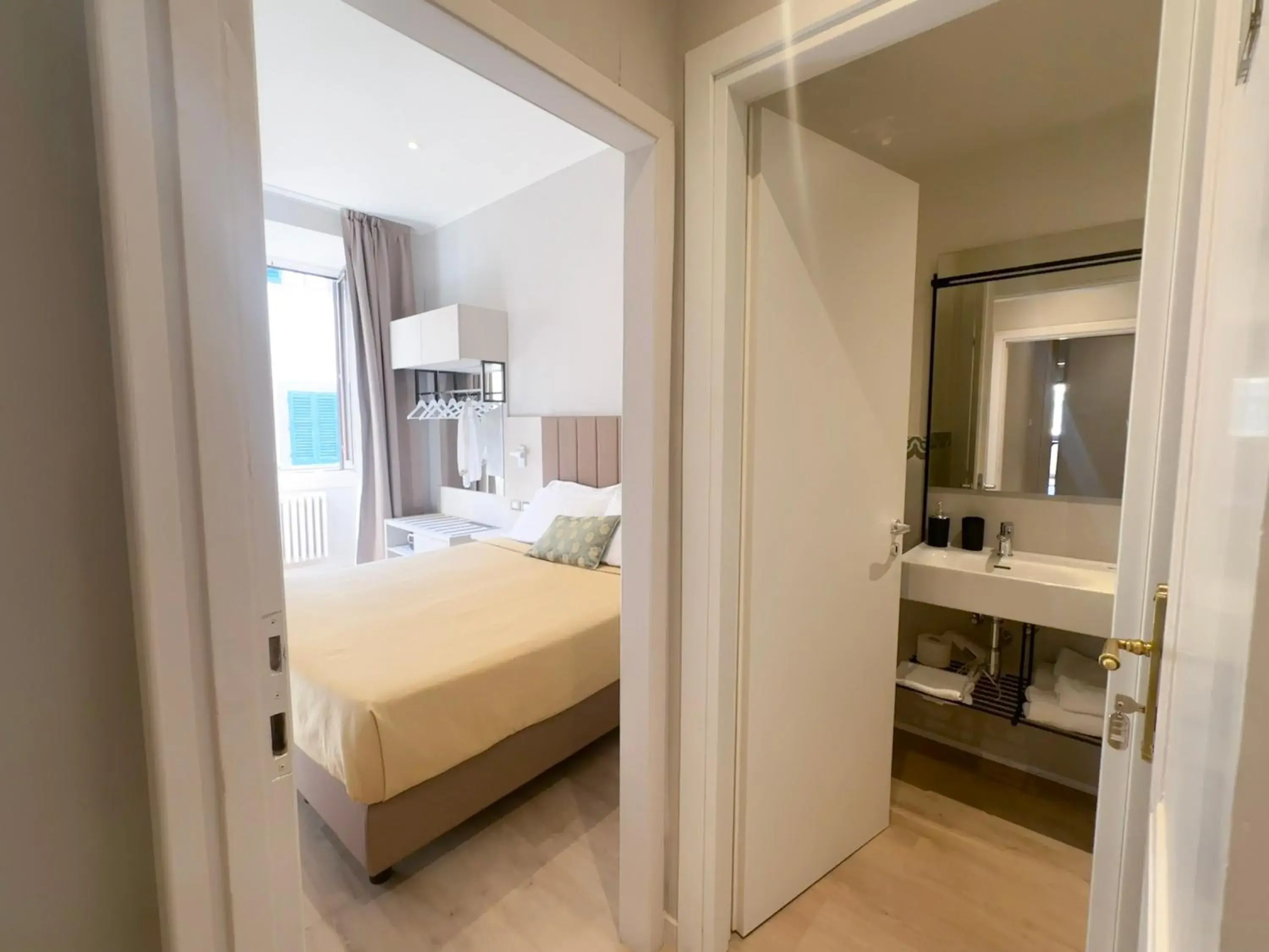 Bed in Hotel Giappone Bed in Hotel Giappone