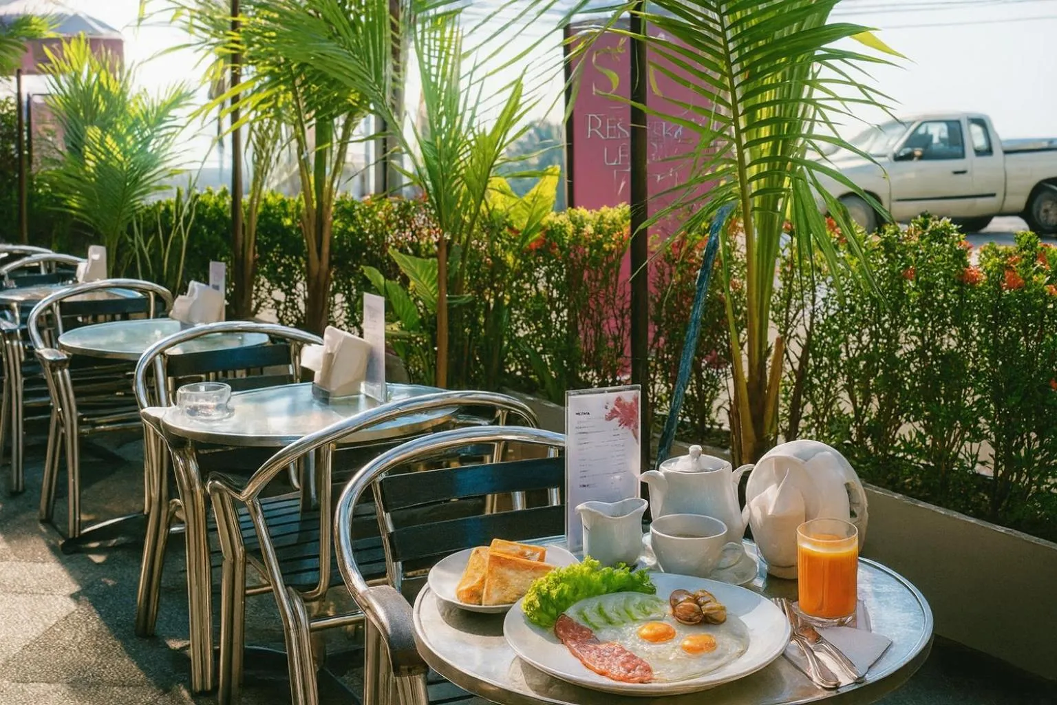 Orchid Hotel and Spa Kalim Bay