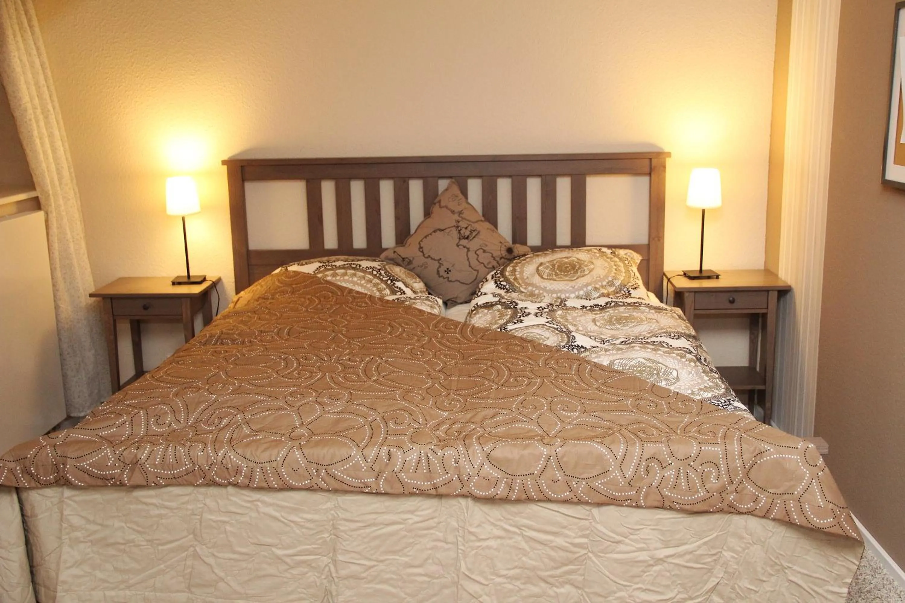 Bed in Station L